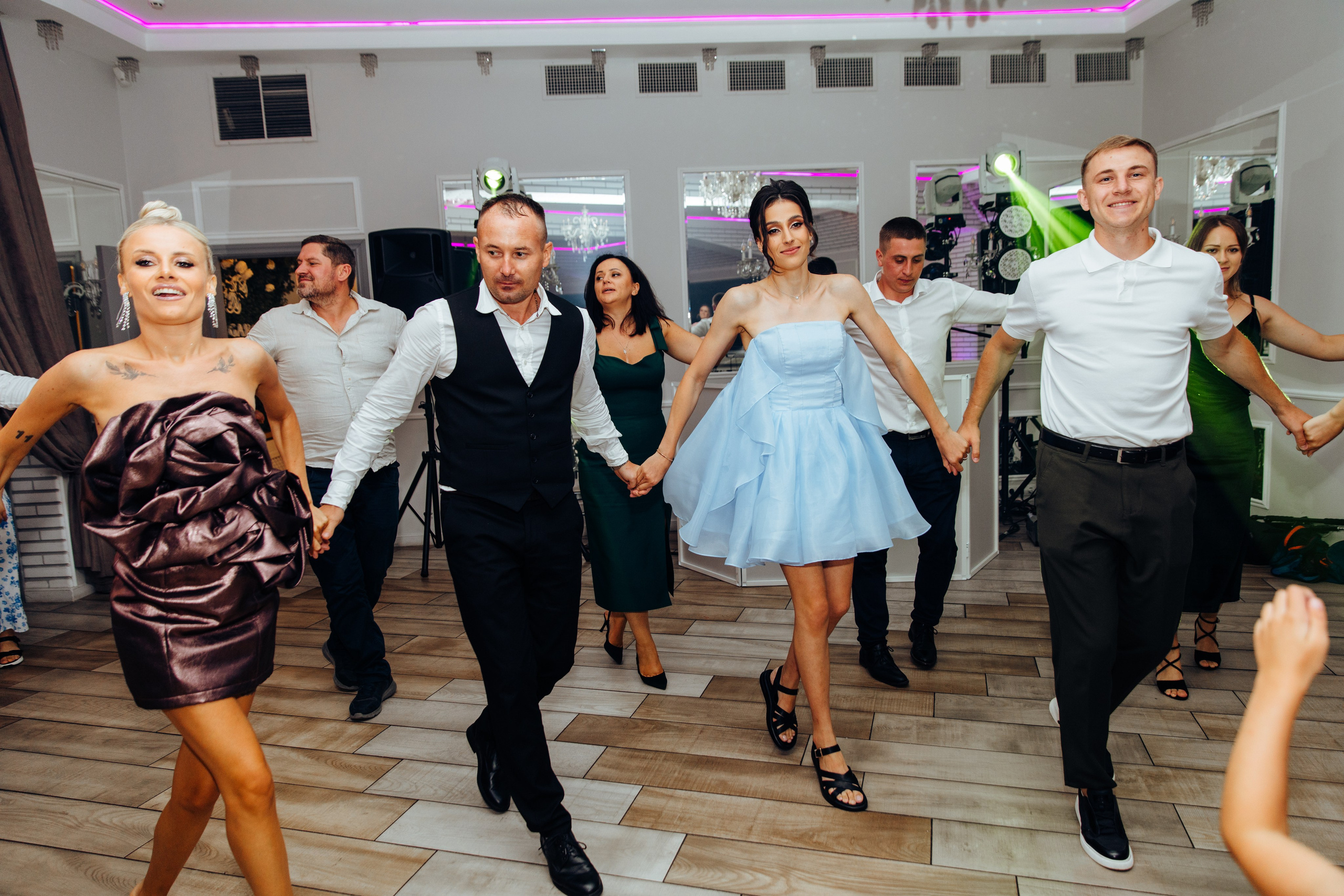 Antonia. Fotograf de nuntă și evenimente private!