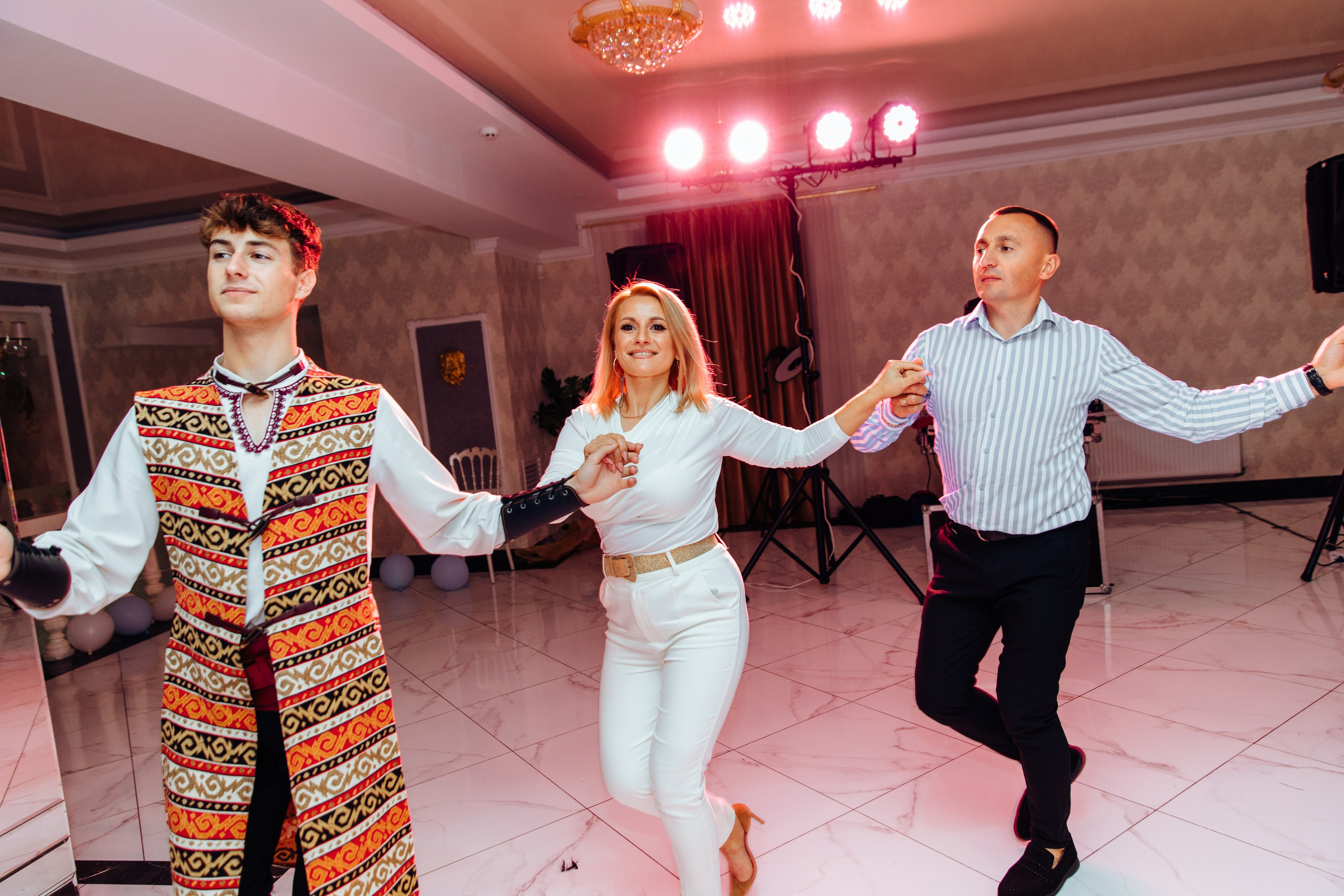 Emma. Fotograf de nuntă și evenimente private!