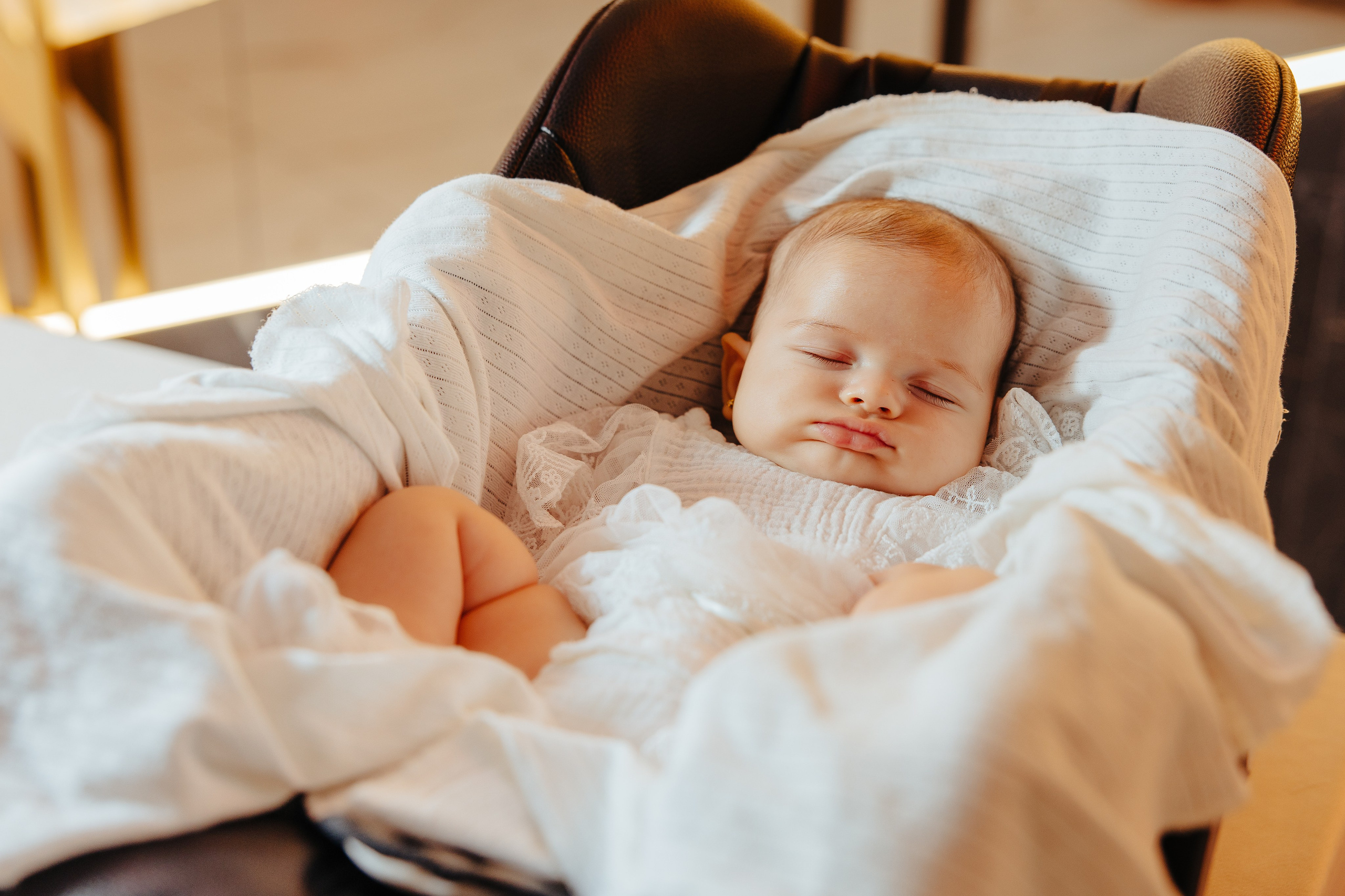 Delia. Fotograf de nuntă și evenimente private!