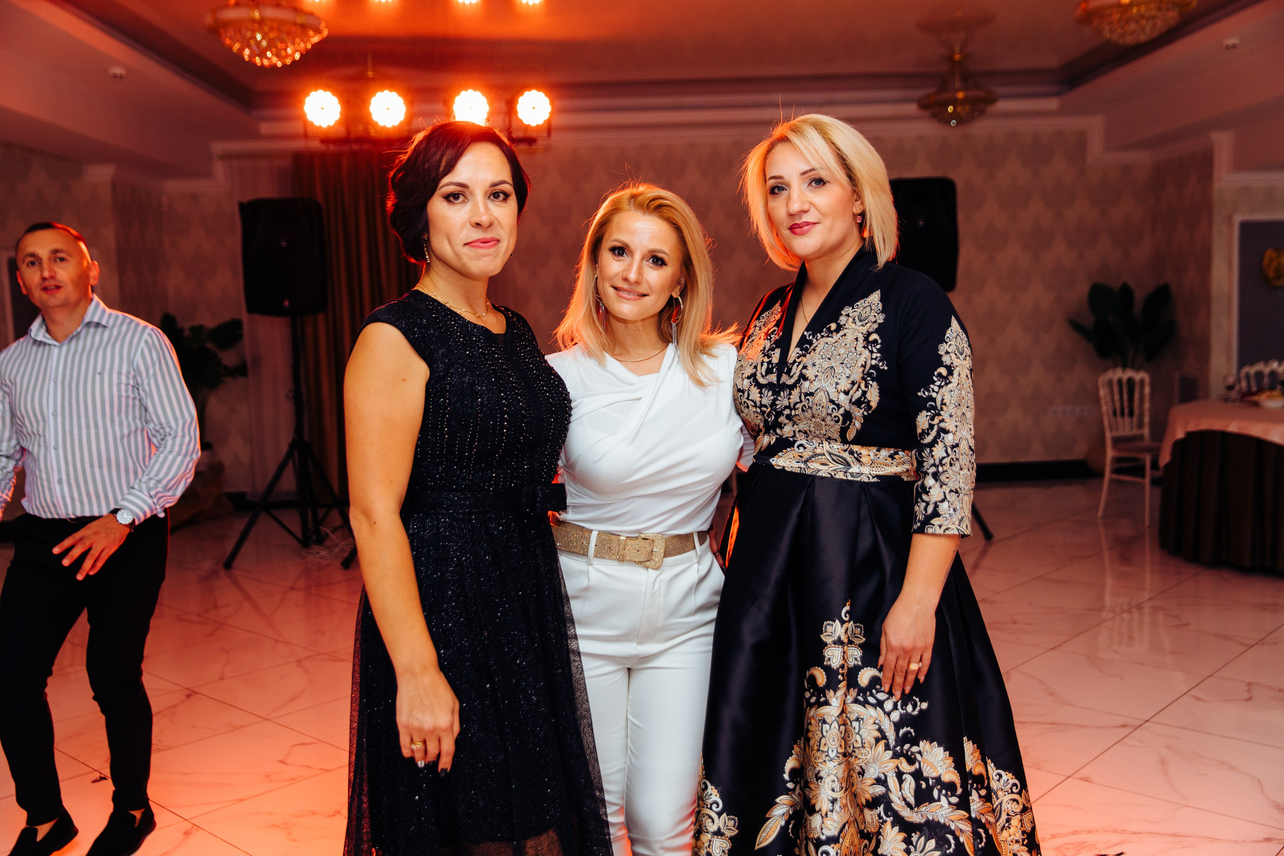 Emma. Fotograf de nuntă și evenimente private!