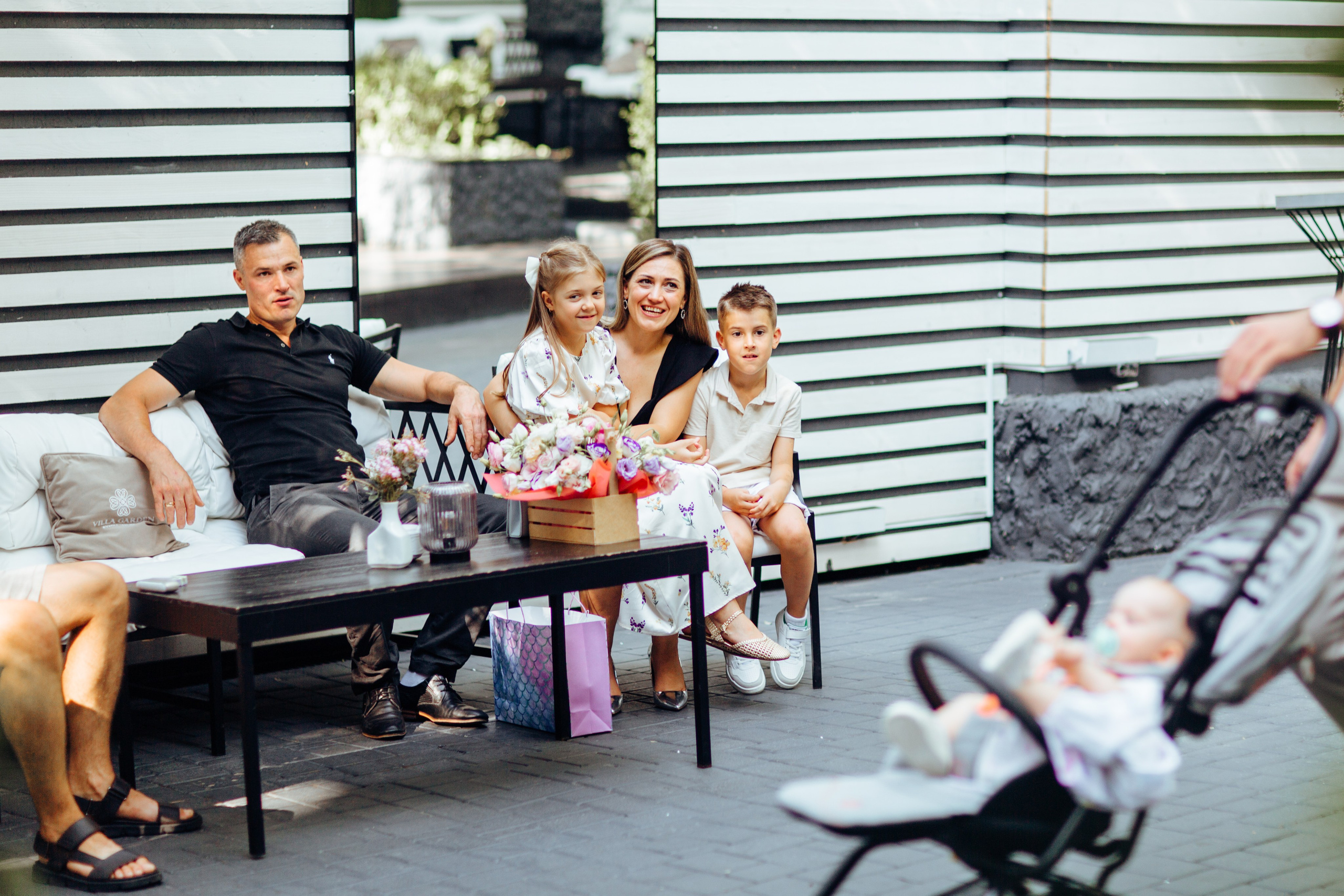 Antonia. Fotograf de nuntă și evenimente private!