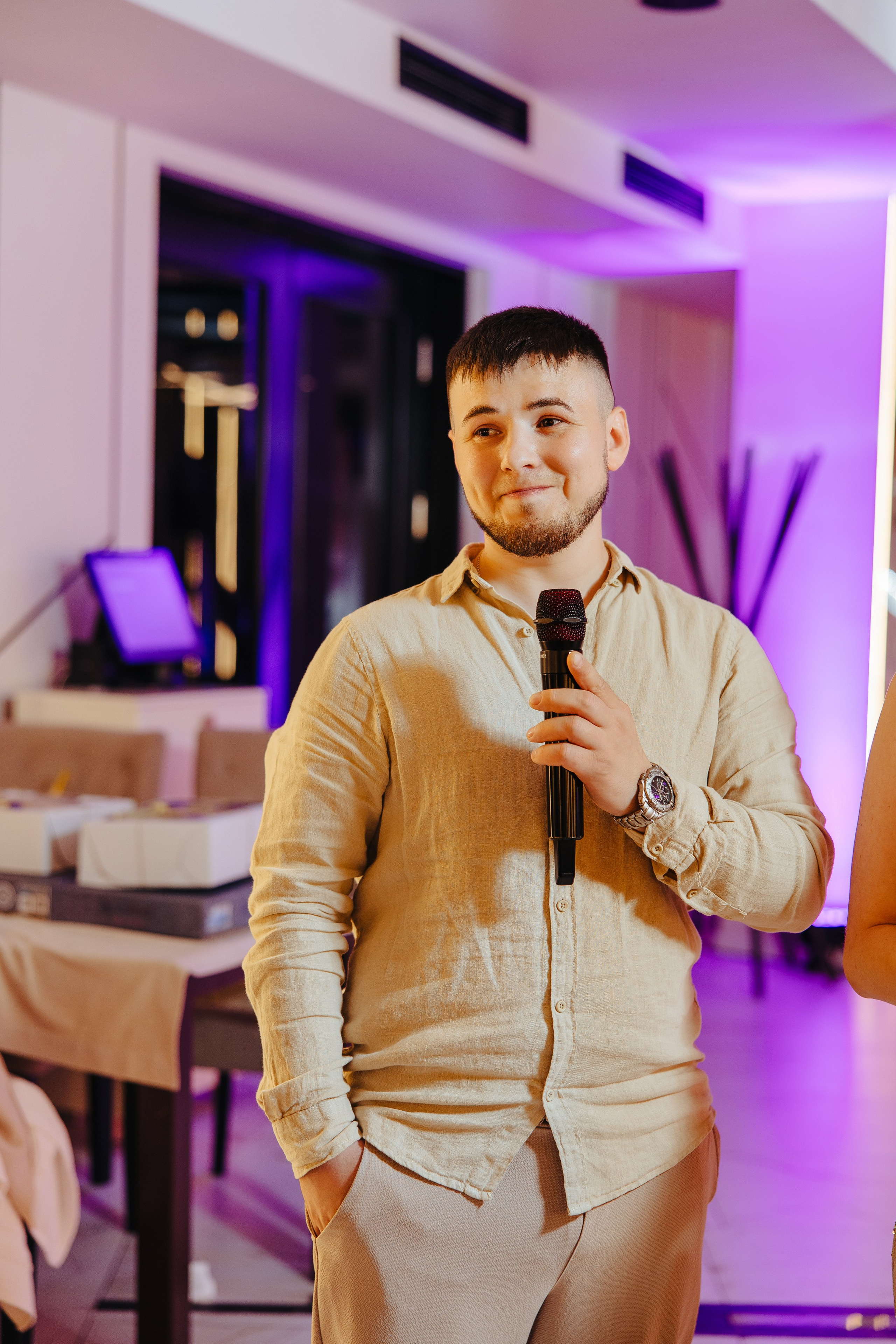 Delia. Fotograf de nuntă și evenimente private!