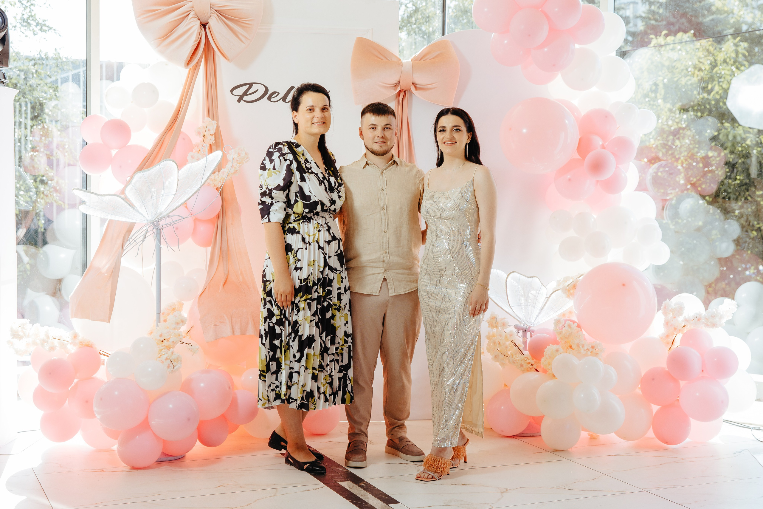 Delia. Fotograf de nuntă și evenimente private!