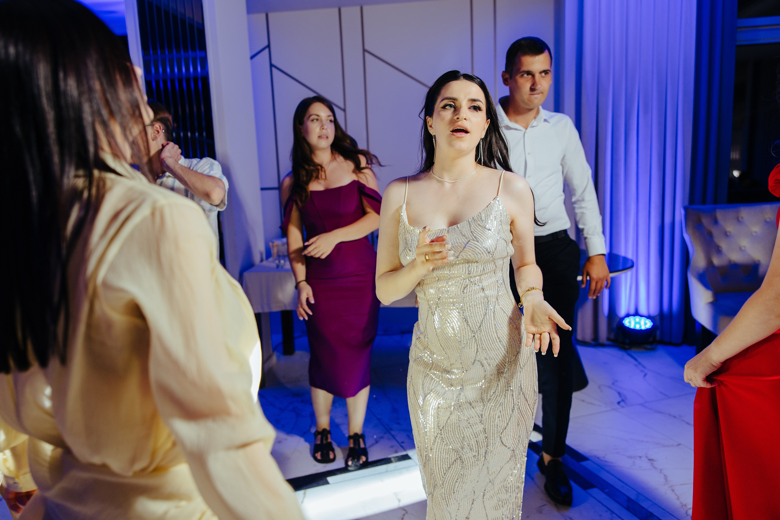 Delia. Fotograf de nuntă și evenimente private!