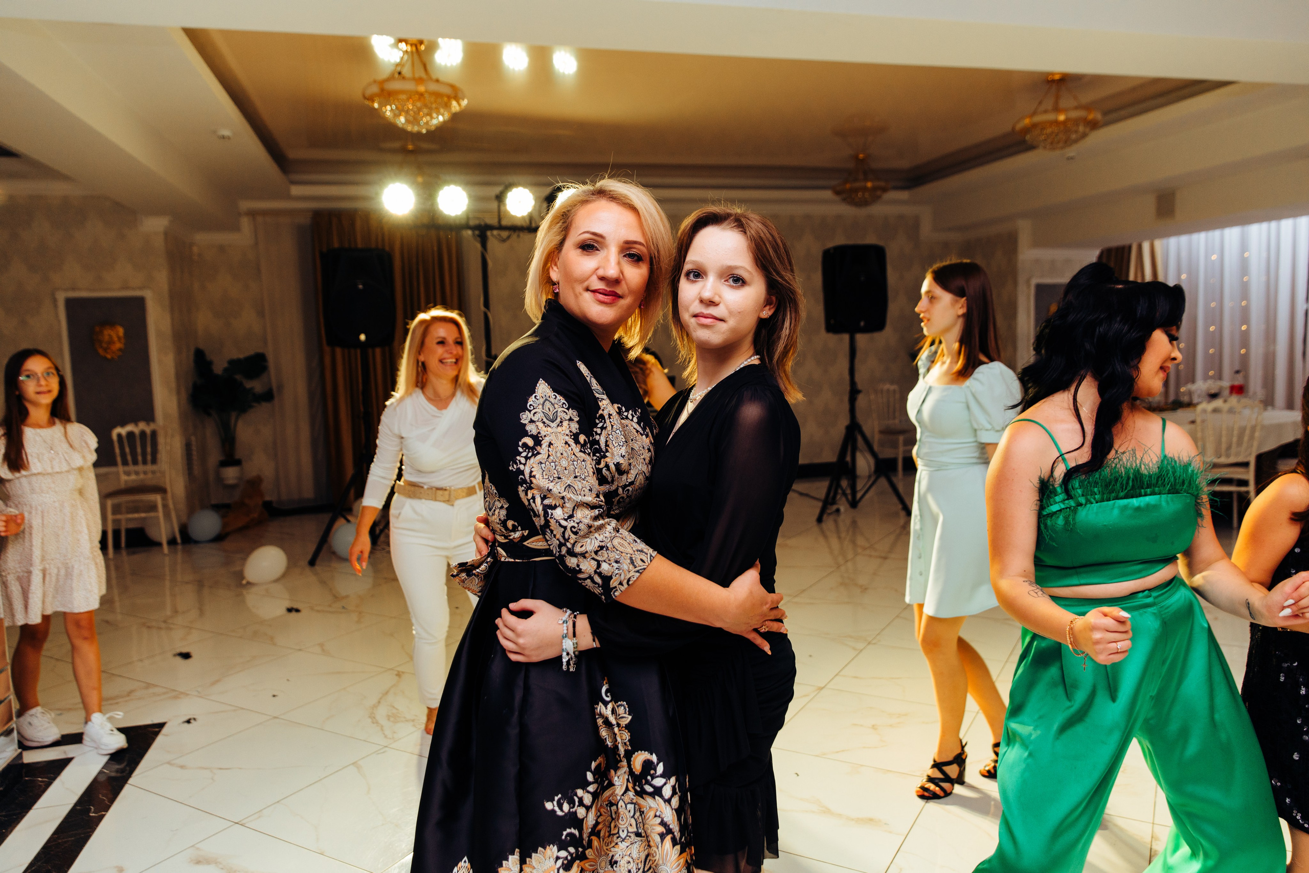 Emma. Fotograf de nuntă și evenimente private!