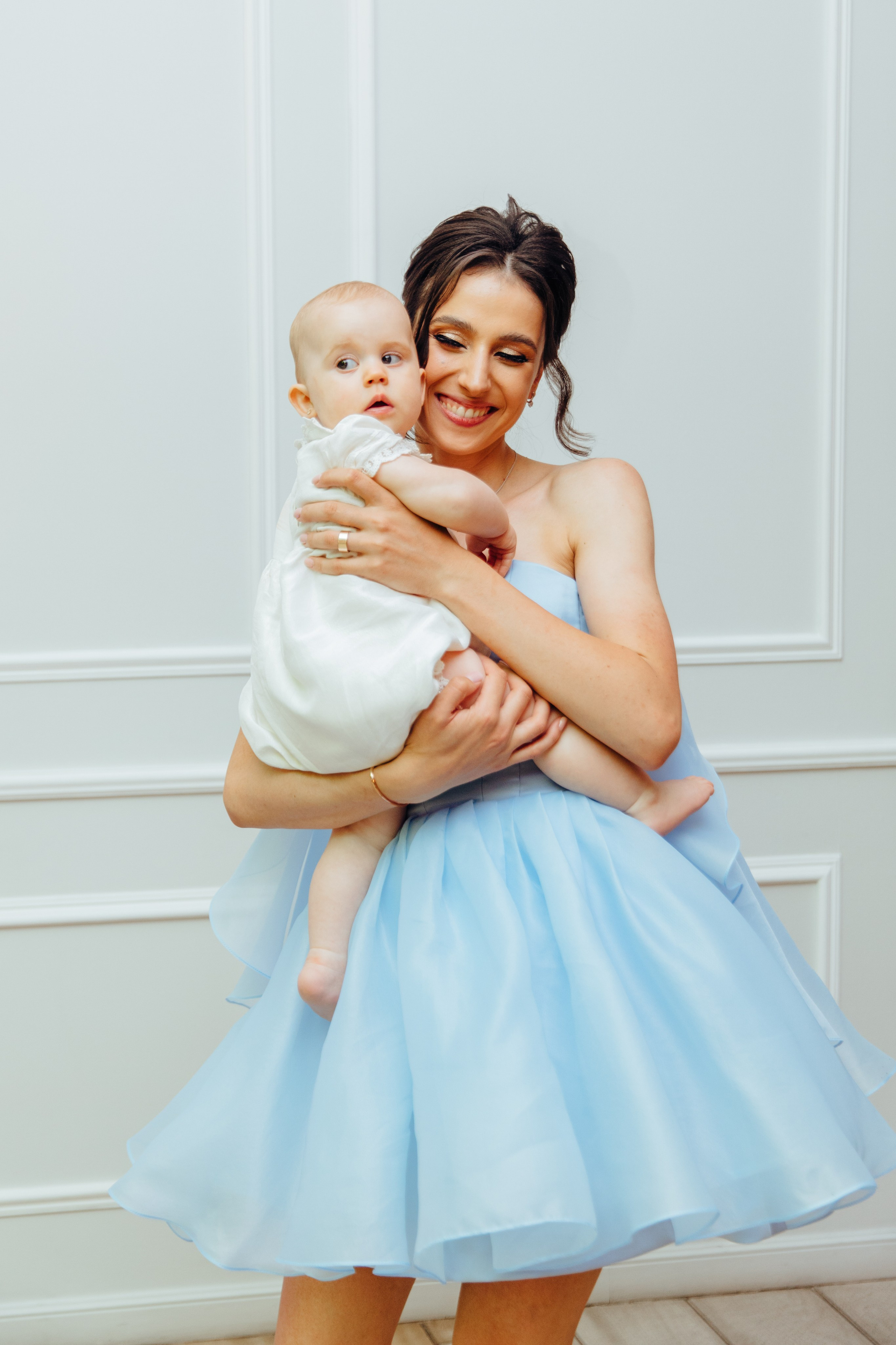 Antonia. Fotograf de nuntă și evenimente private!