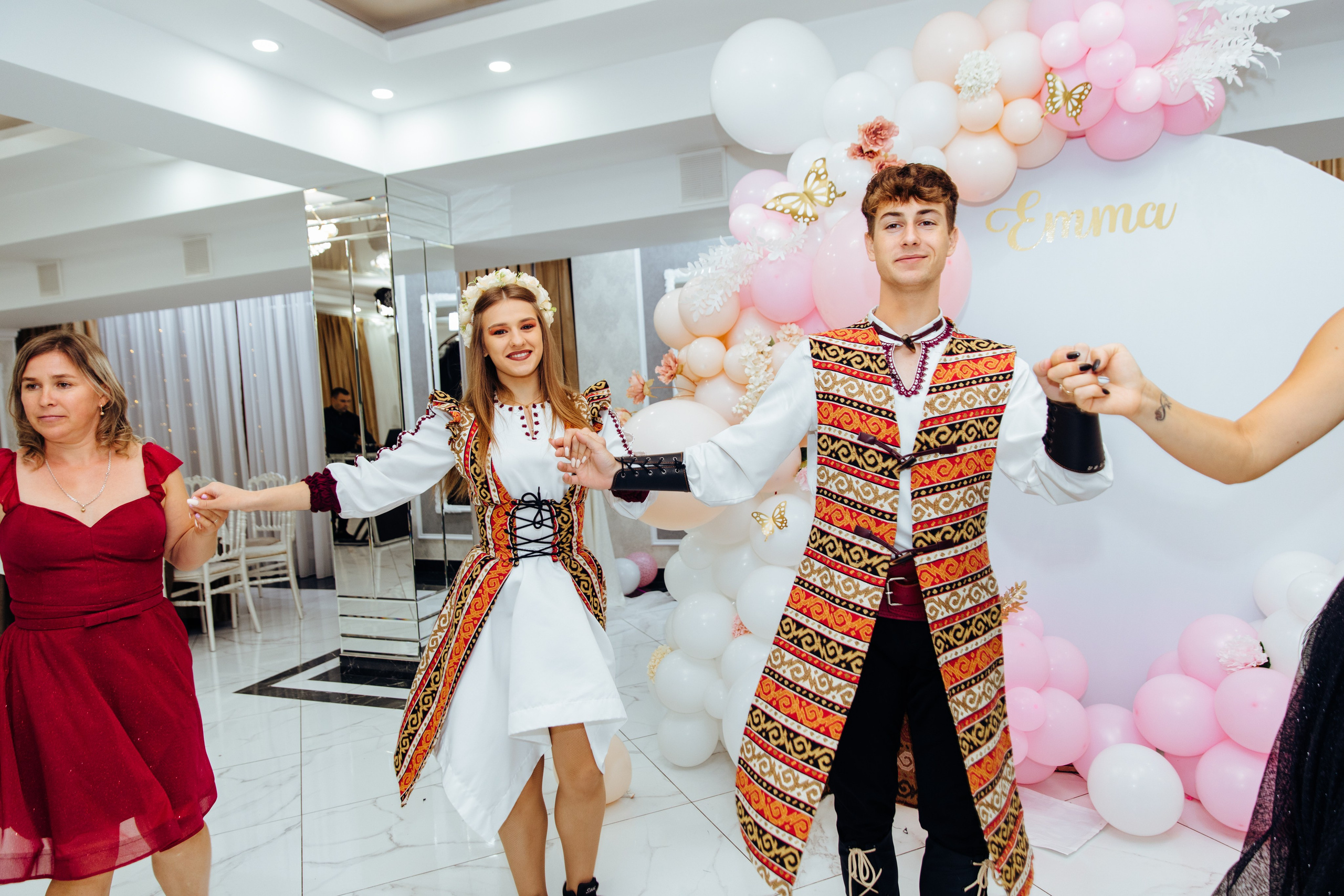 Emma. Fotograf de nuntă și evenimente private!