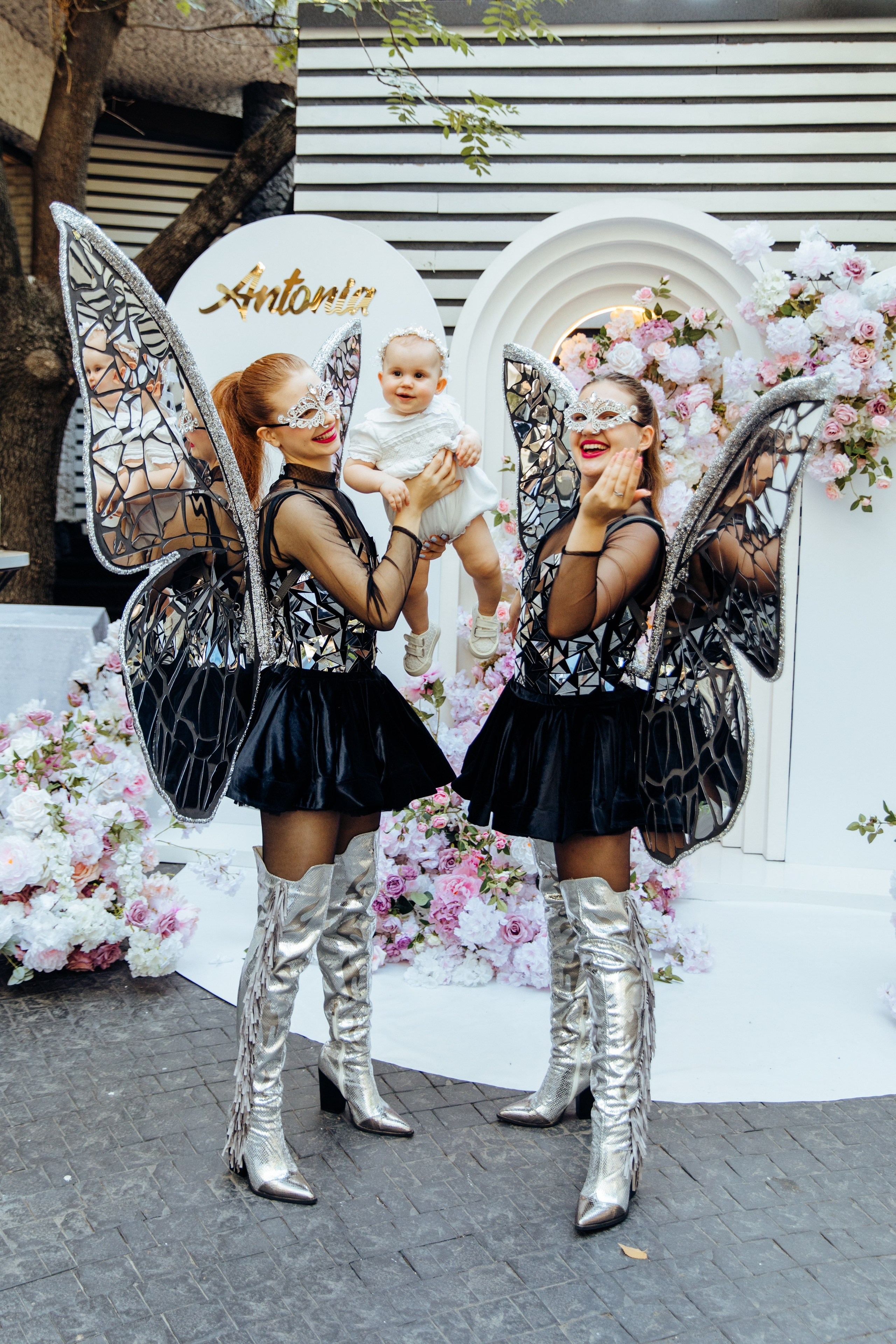 Antonia. Fotograf de nuntă și evenimente private!