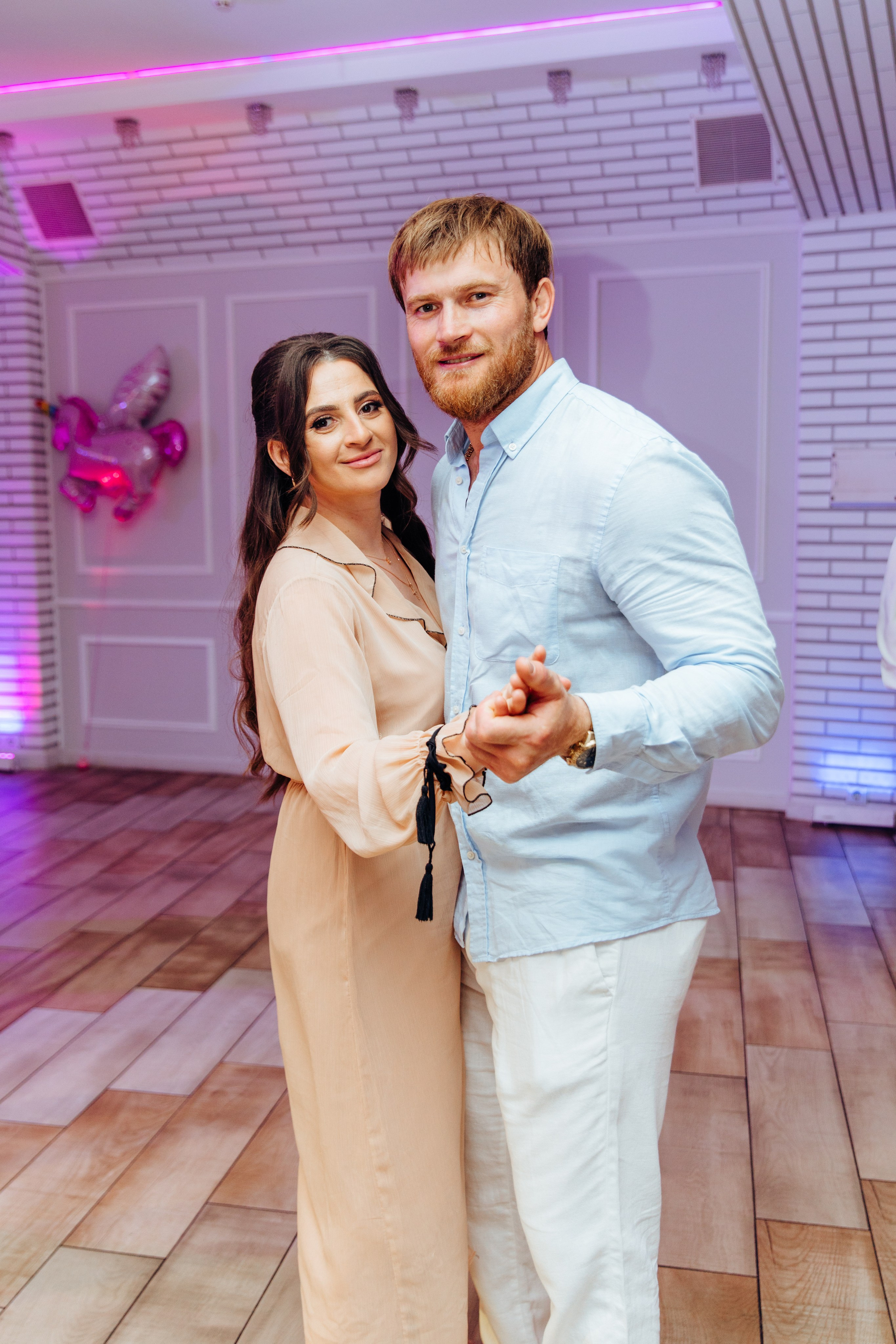 Antonia. Fotograf de nuntă și evenimente private!