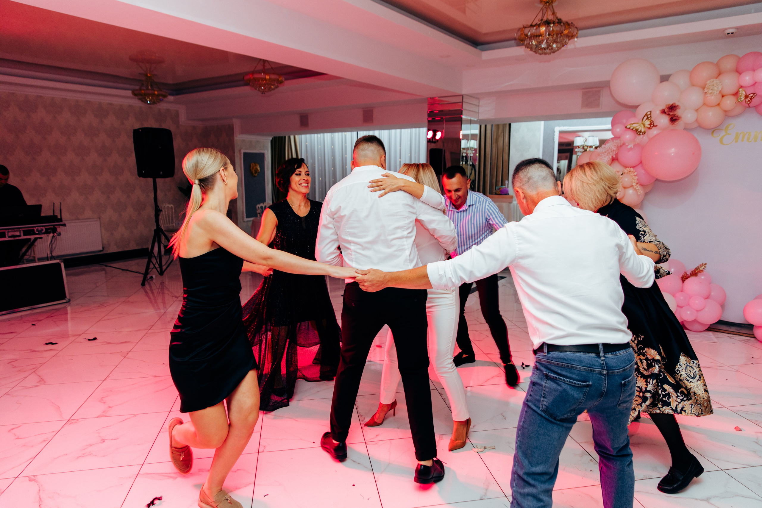 Emma. Fotograf de nuntă și evenimente private!