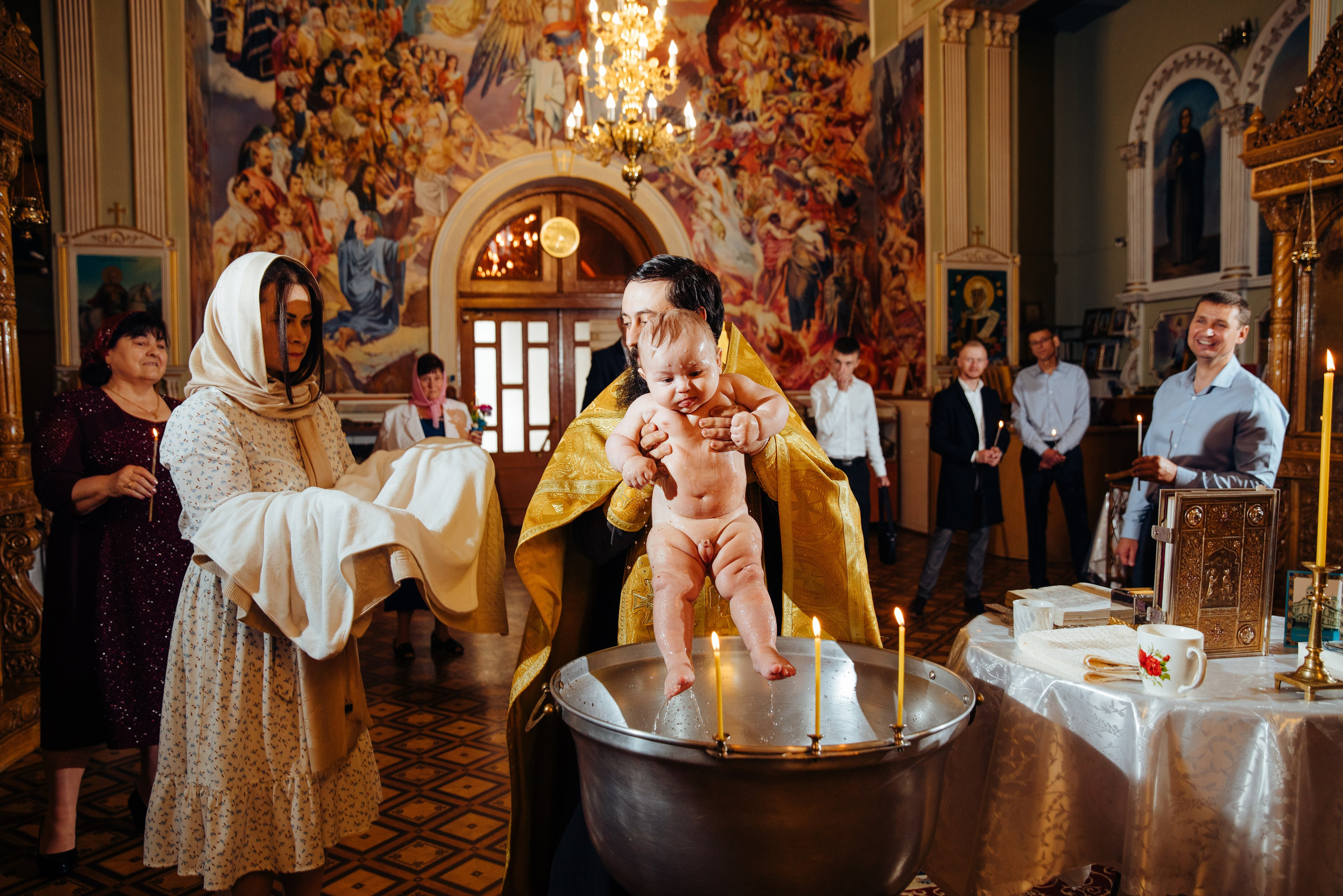 Botez Bogdan. Fotograf de nuntă și evenimente private!