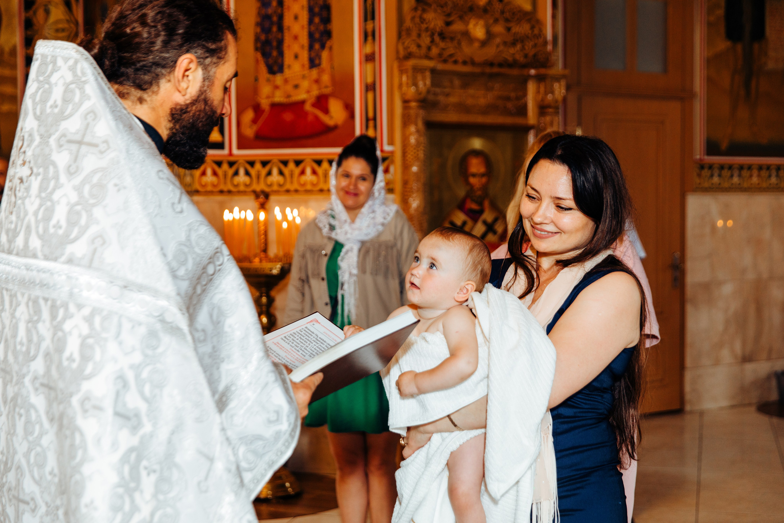 Botez Emilia. Fotograf de nuntă și evenimente private!