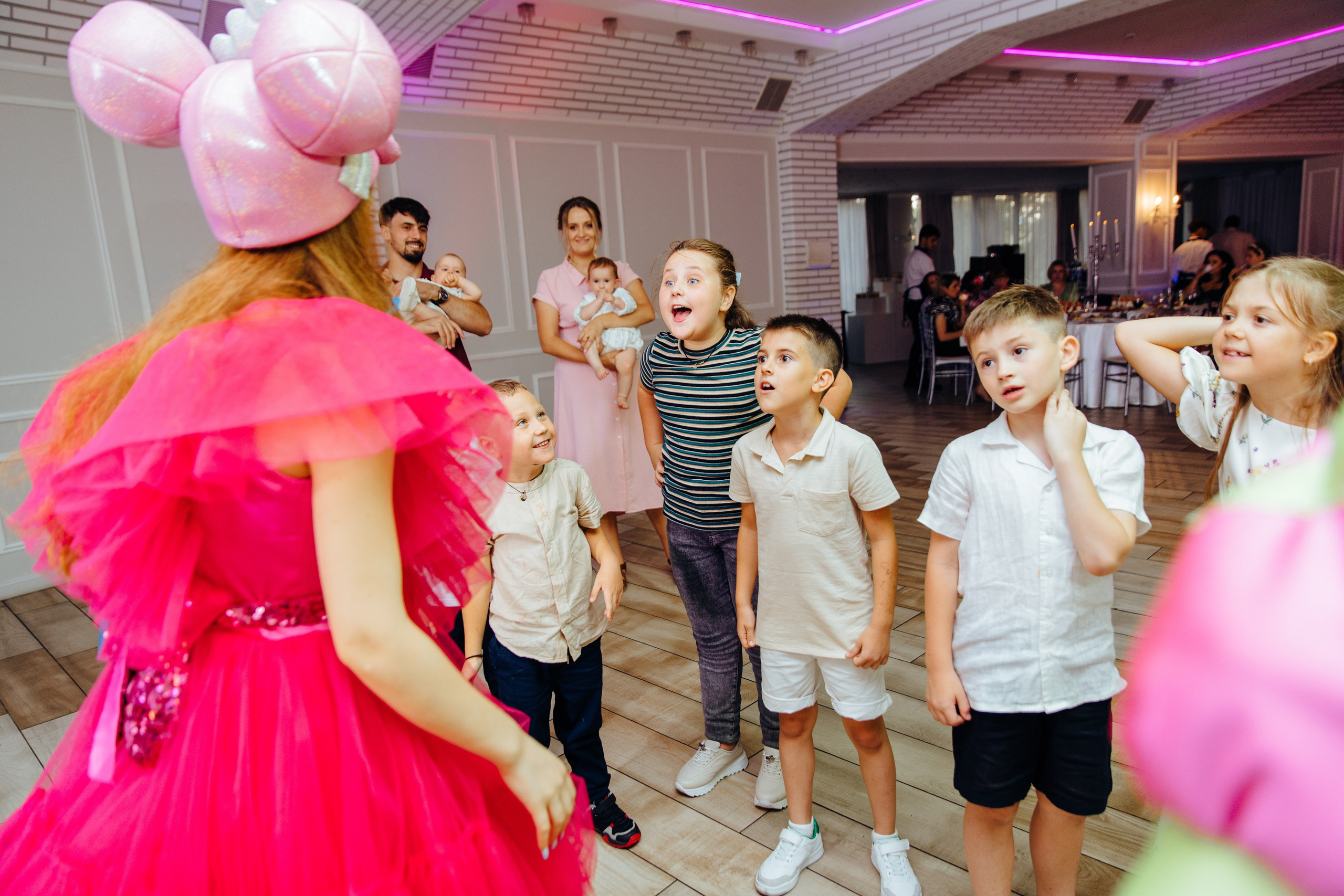 Antonia. Fotograf de nuntă și evenimente private!