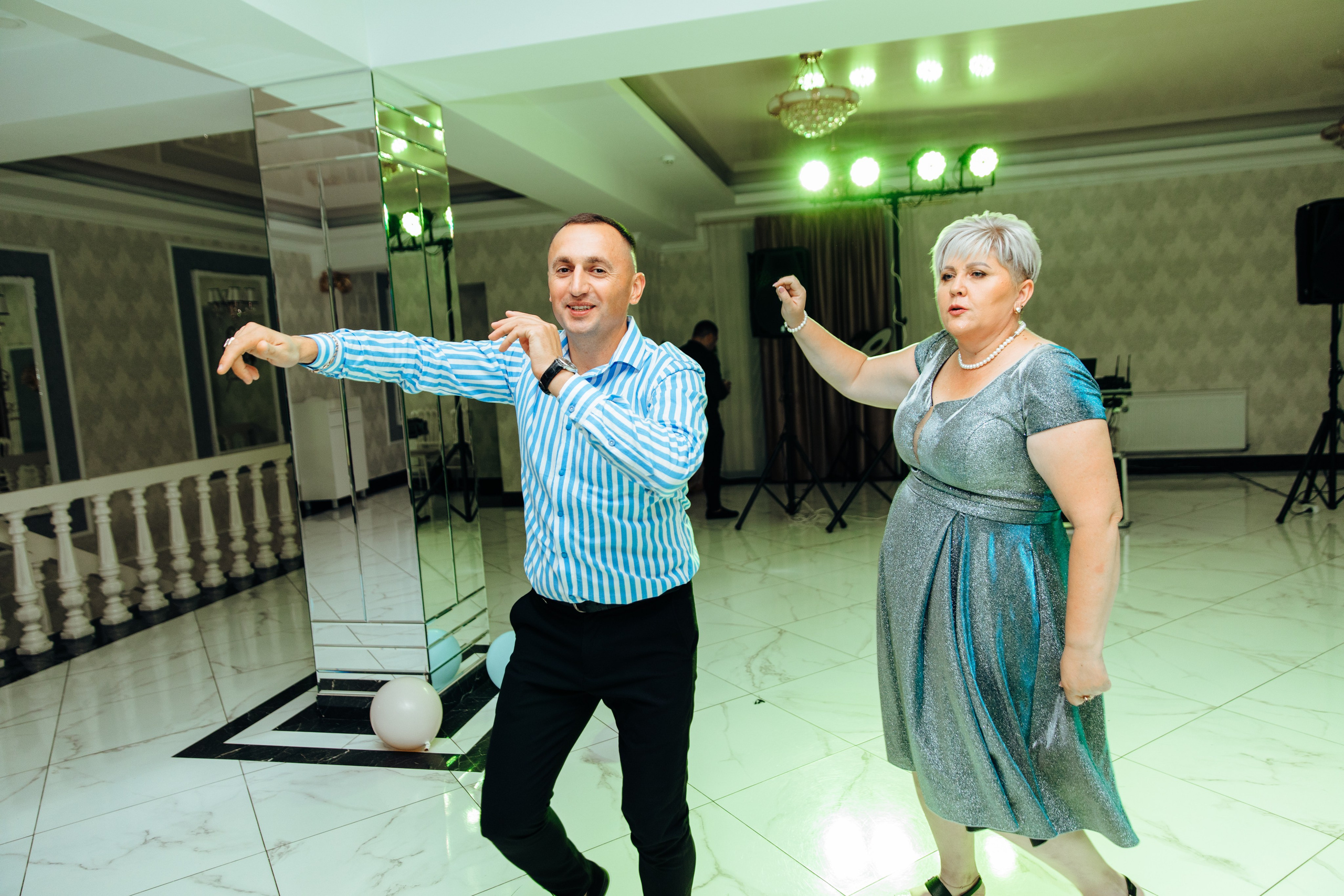 Emma. Fotograf de nuntă și evenimente private!