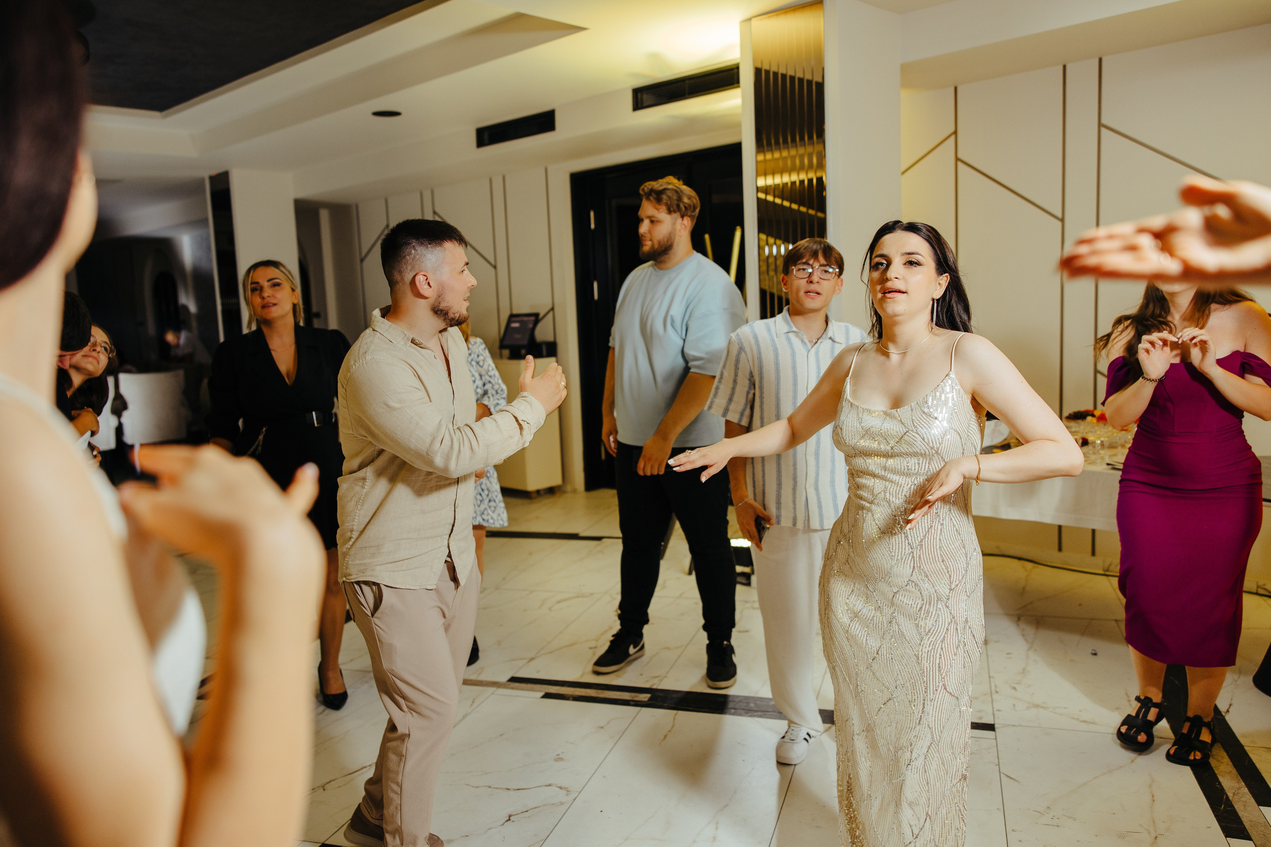 Delia. Fotograf de nuntă și evenimente private!