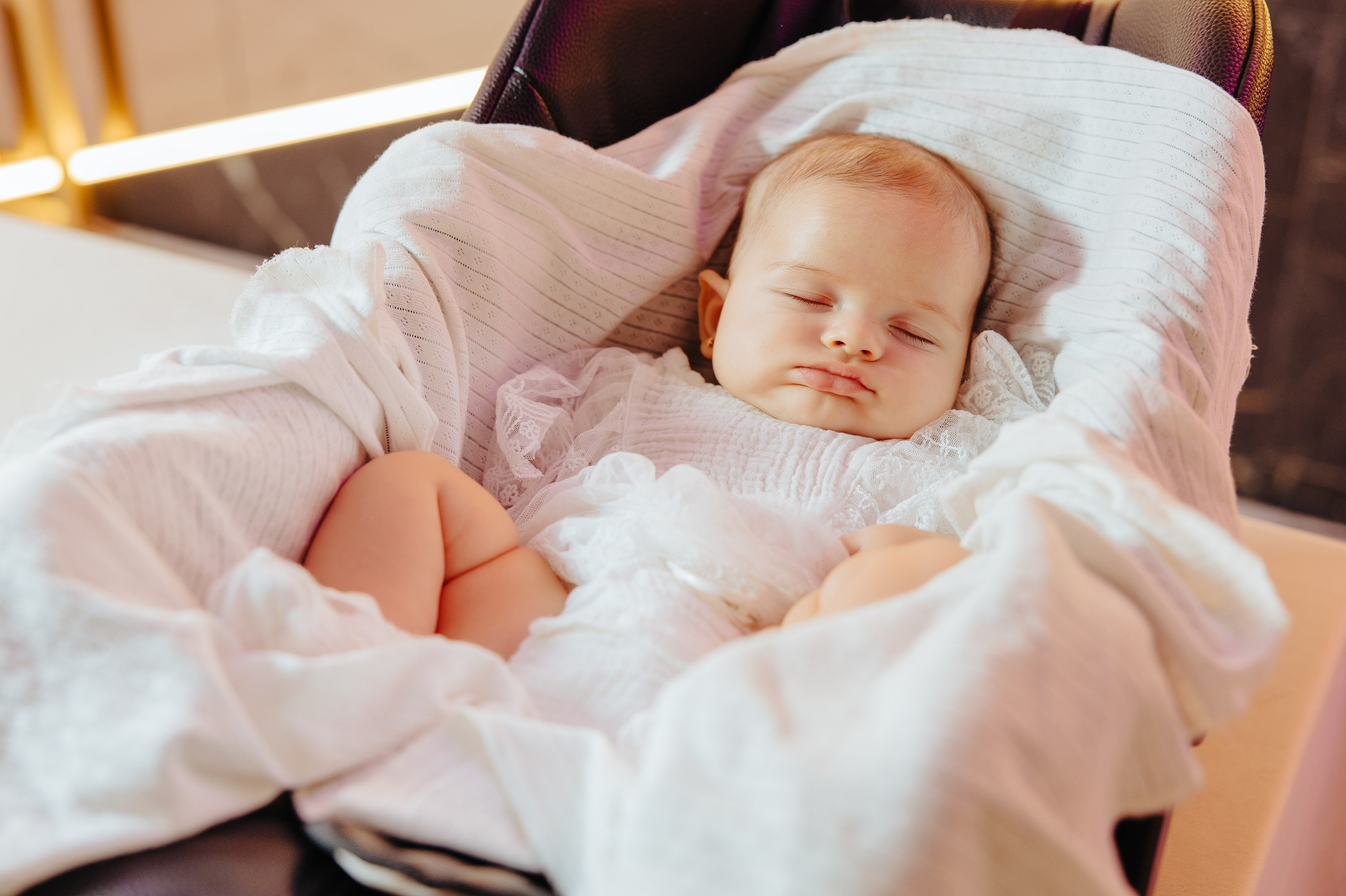 Delia. Fotograf de nuntă și evenimente private!