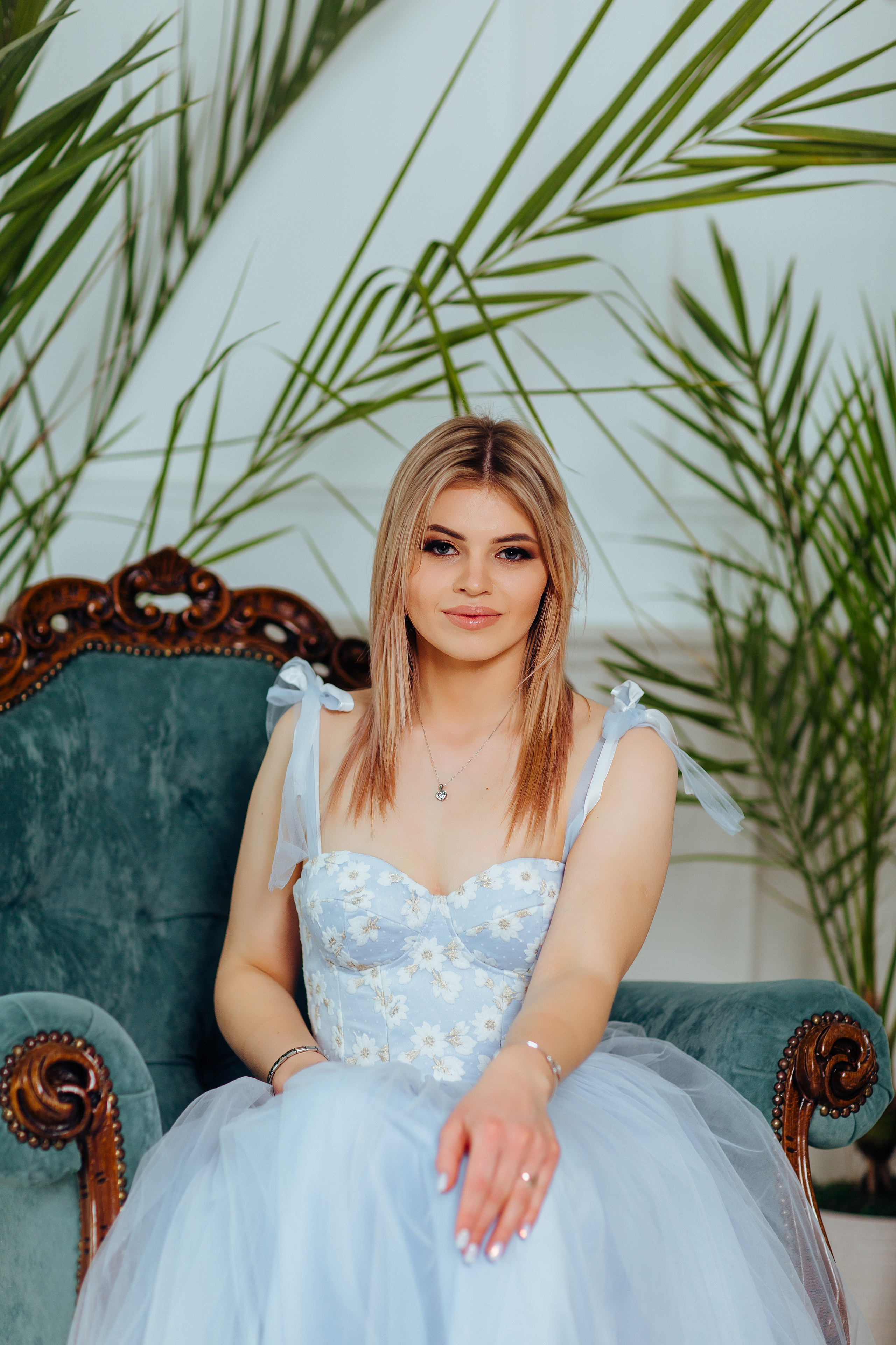 Magia sarbātorilor. Fotograf de nuntă și evenimente private!