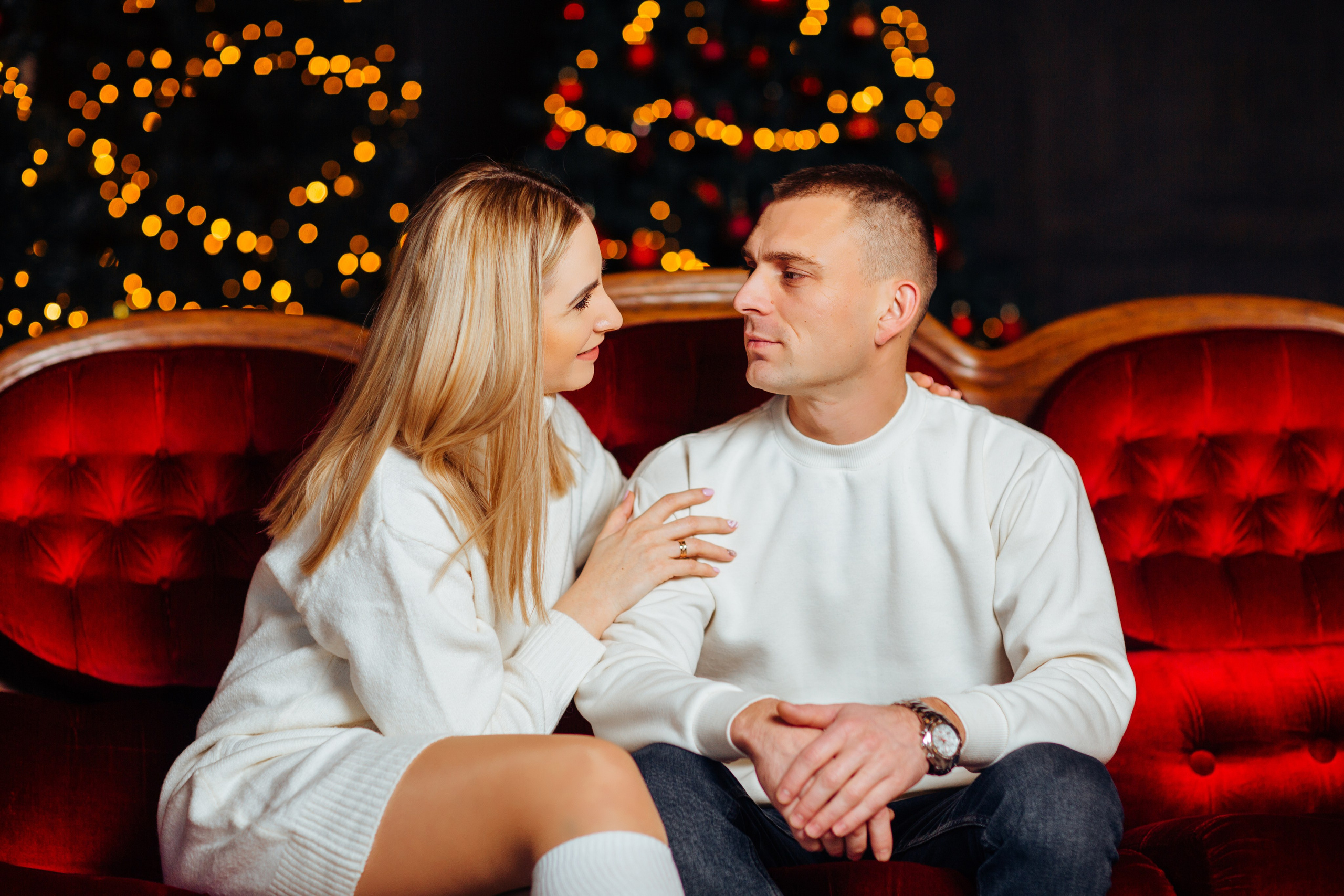 Magia sarbātorilor. Fotograf de nuntă și evenimente private!