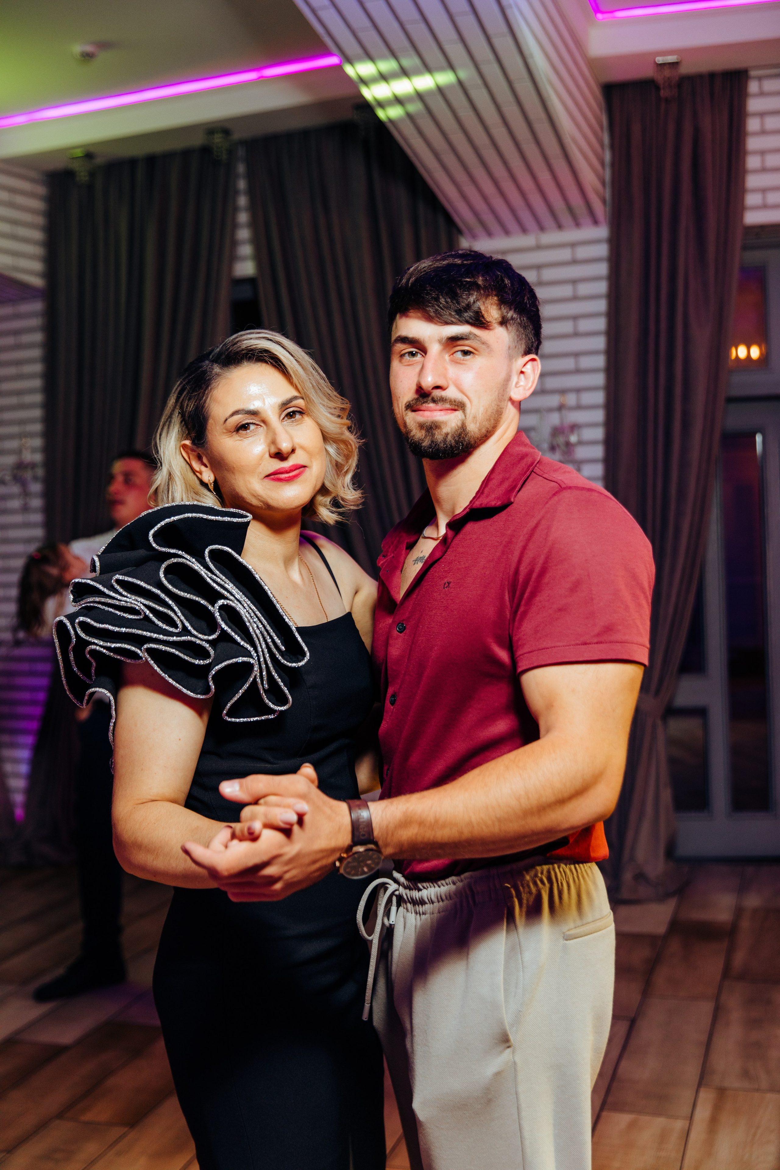 Antonia. Fotograf de nuntă și evenimente private!