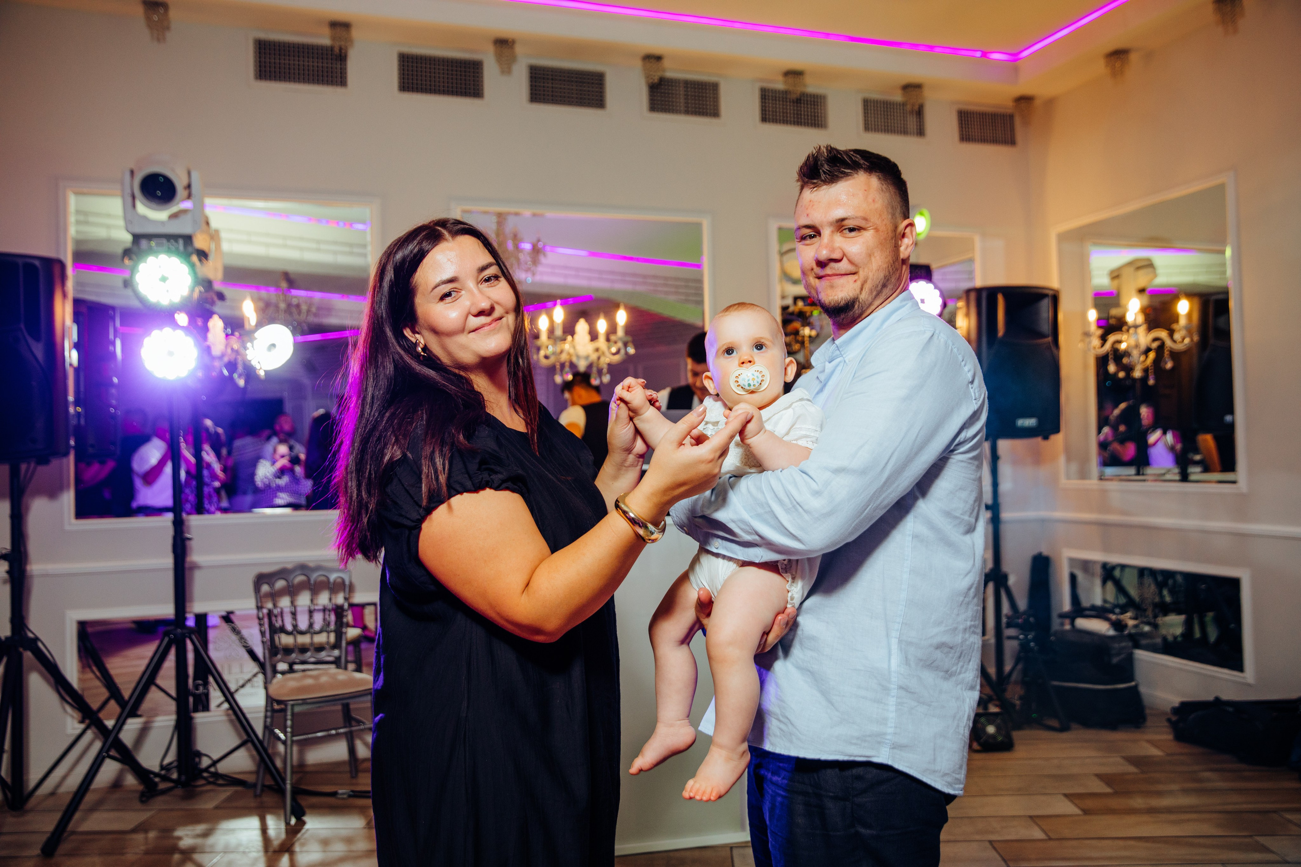 Antonia. Fotograf de nuntă și evenimente private!