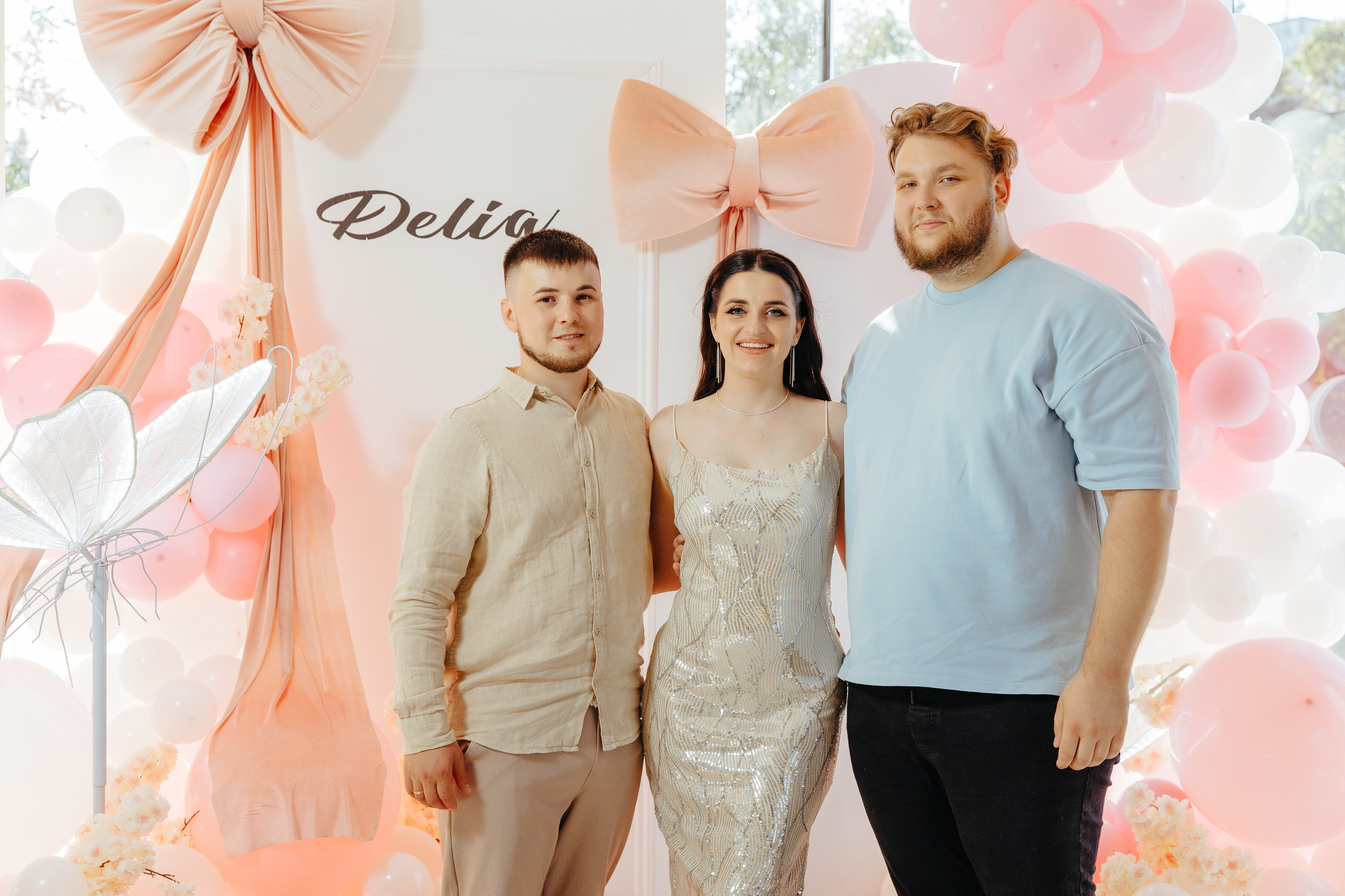 Delia. Fotograf de nuntă și evenimente private!