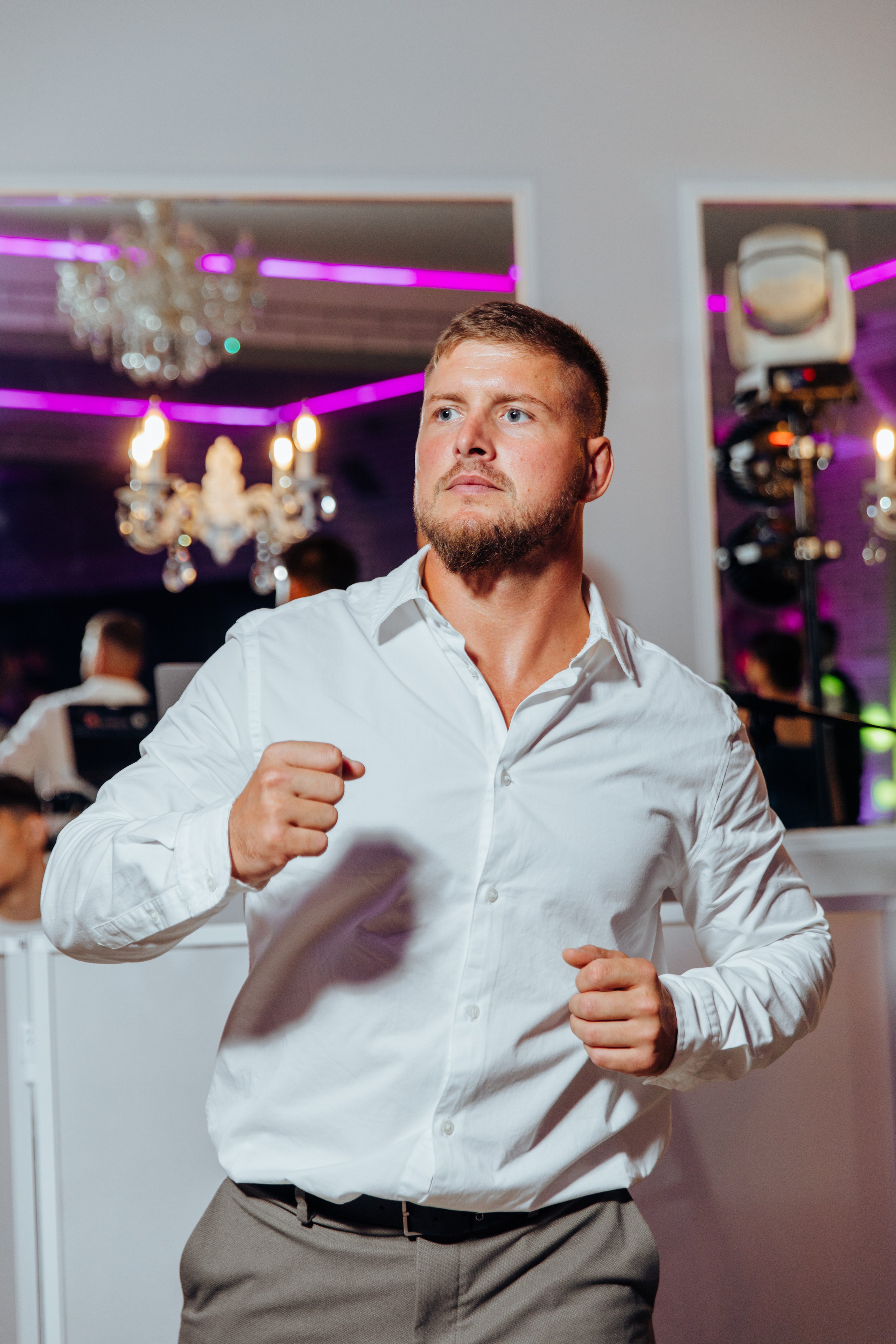 Antonia. Fotograf de nuntă și evenimente private!