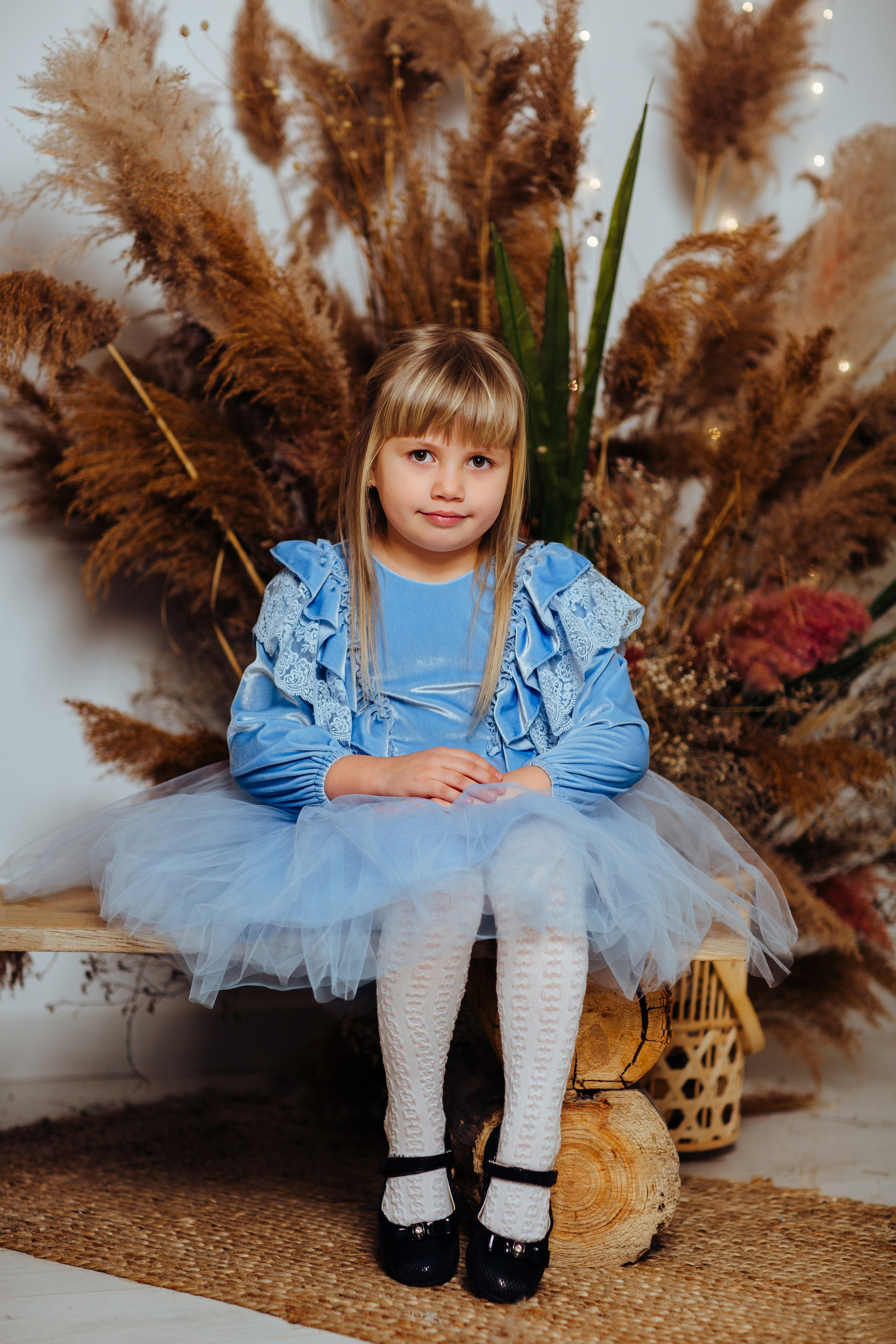 Magia sarbātorilor. Fotograf de nuntă și evenimente private!