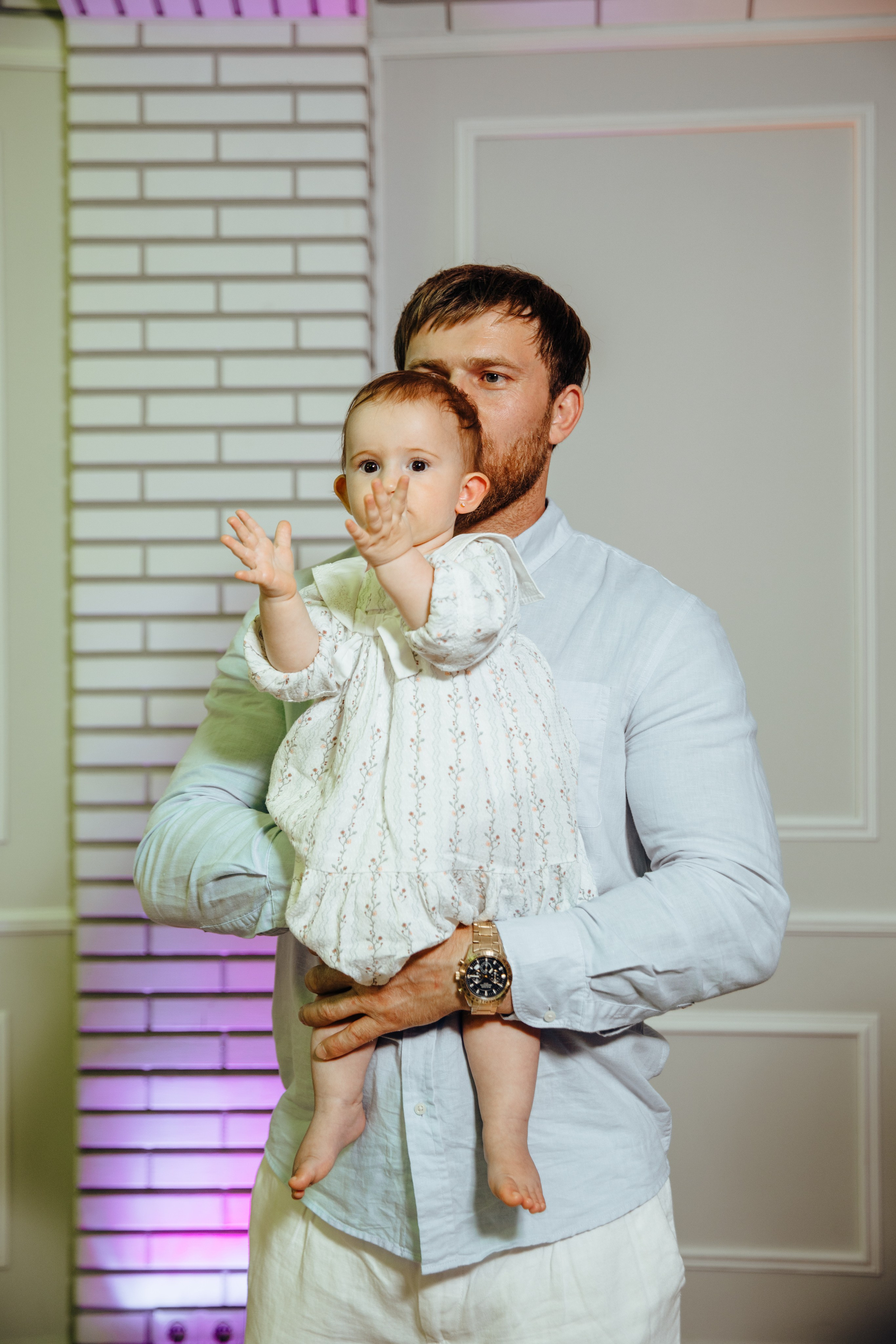 Antonia. Fotograf de nuntă și evenimente private!