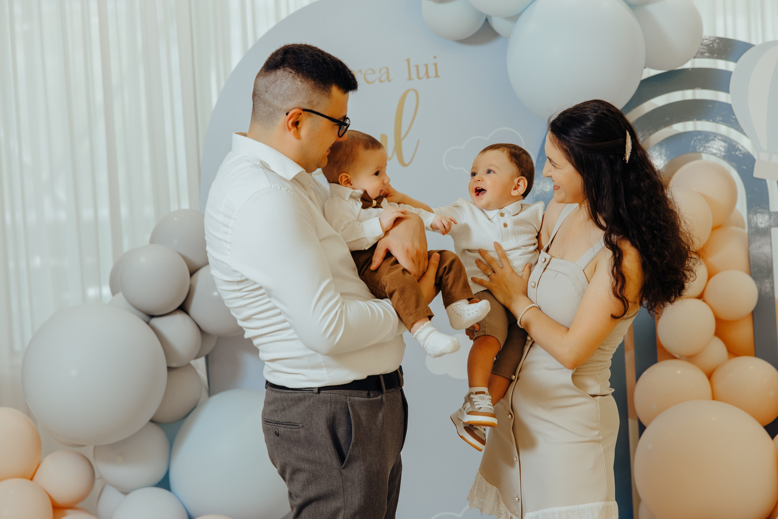 Saul. Fotograf de nuntă și evenimente private!