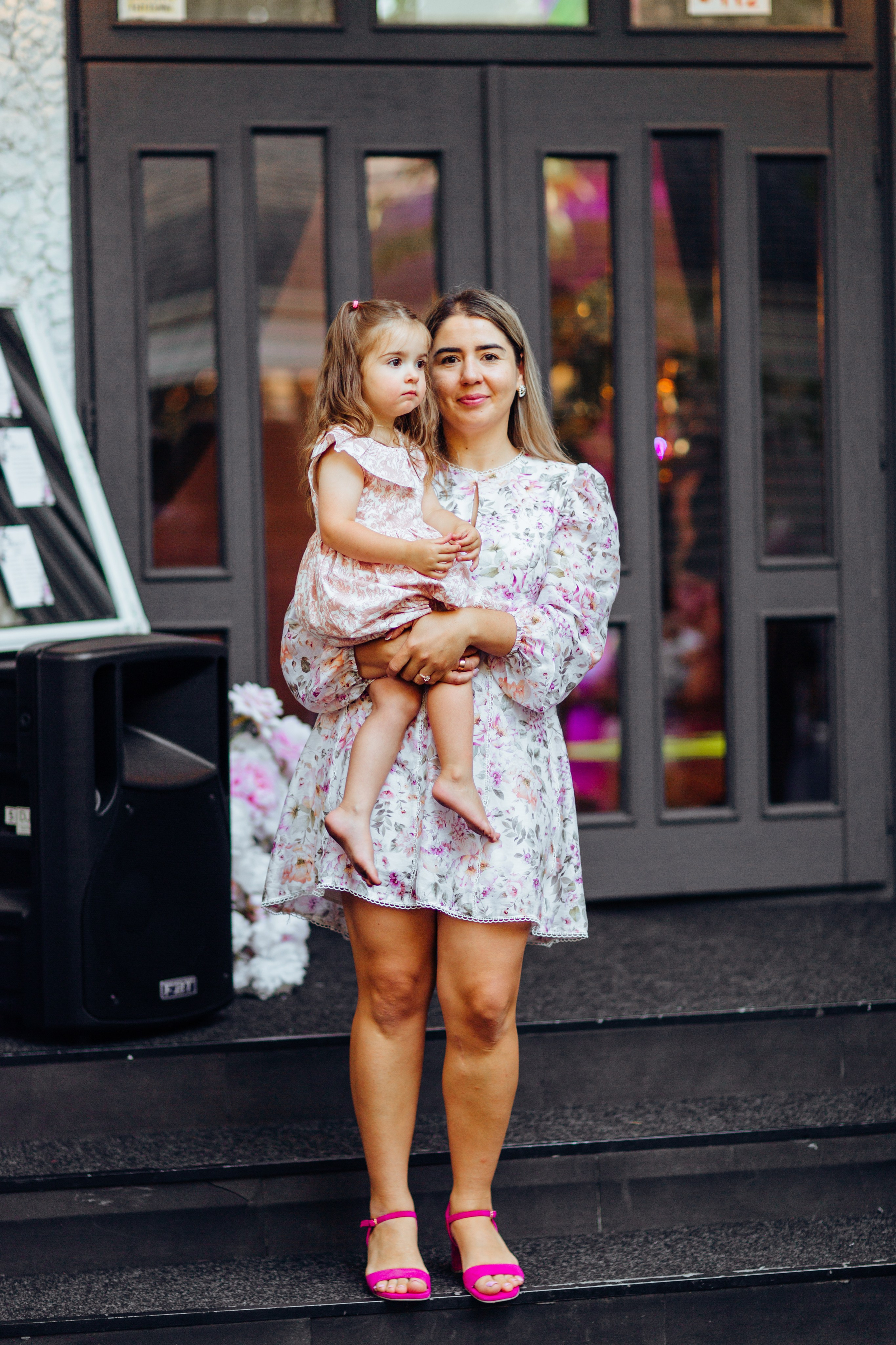 Antonia. Fotograf de nuntă și evenimente private!