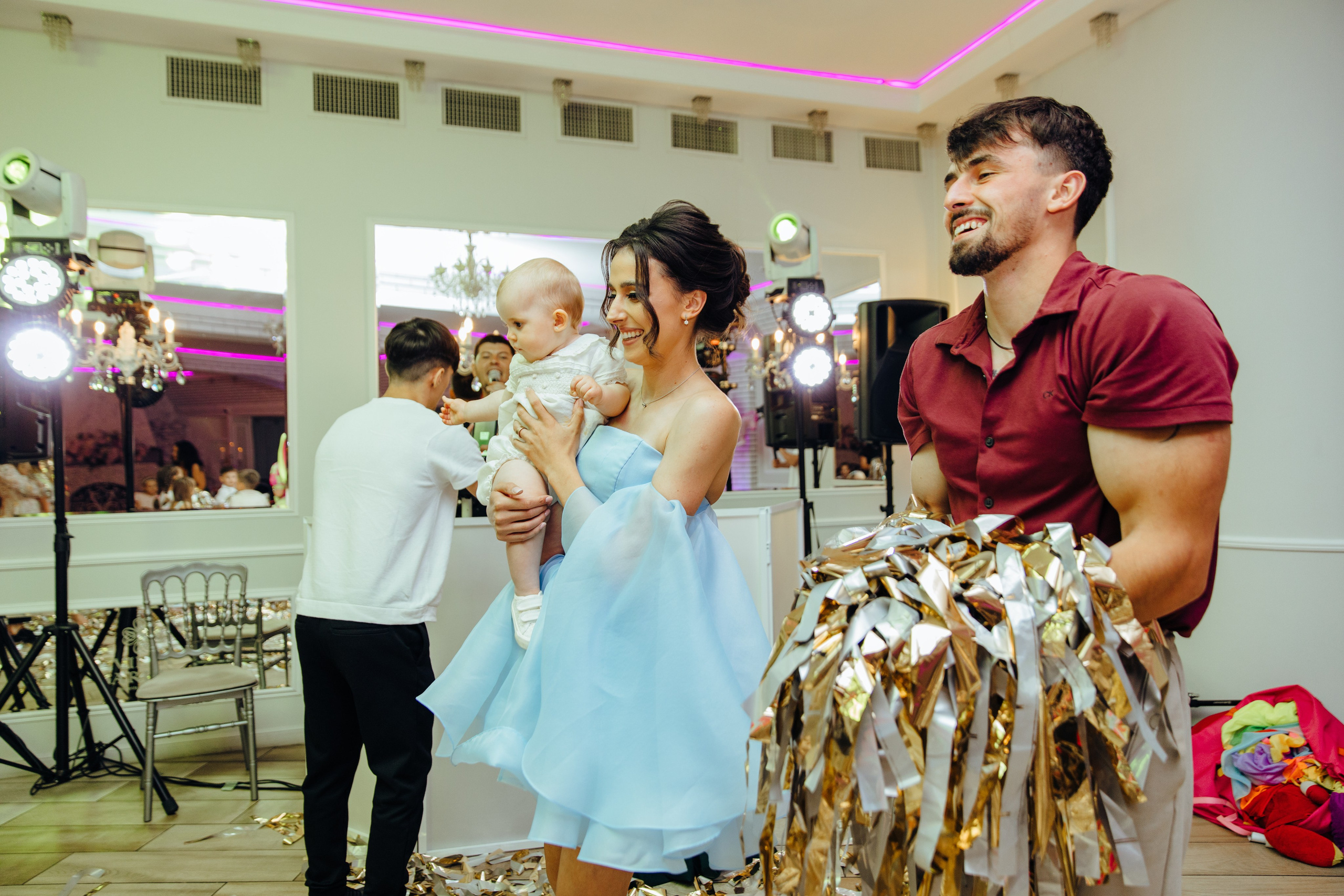 Antonia. Fotograf de nuntă și evenimente private!