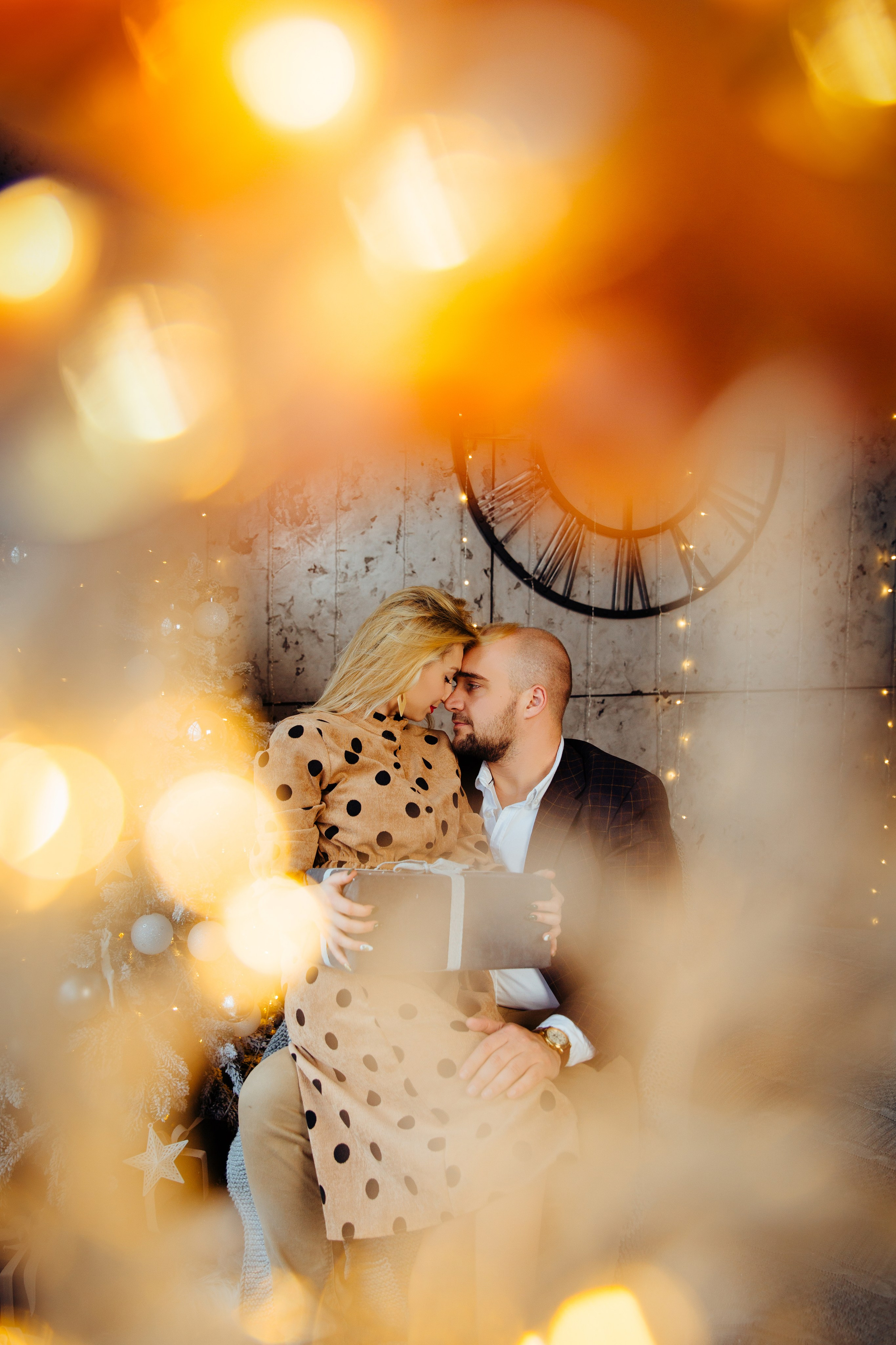 Magia sarbātorilor. Fotograf de nuntă și evenimente private!