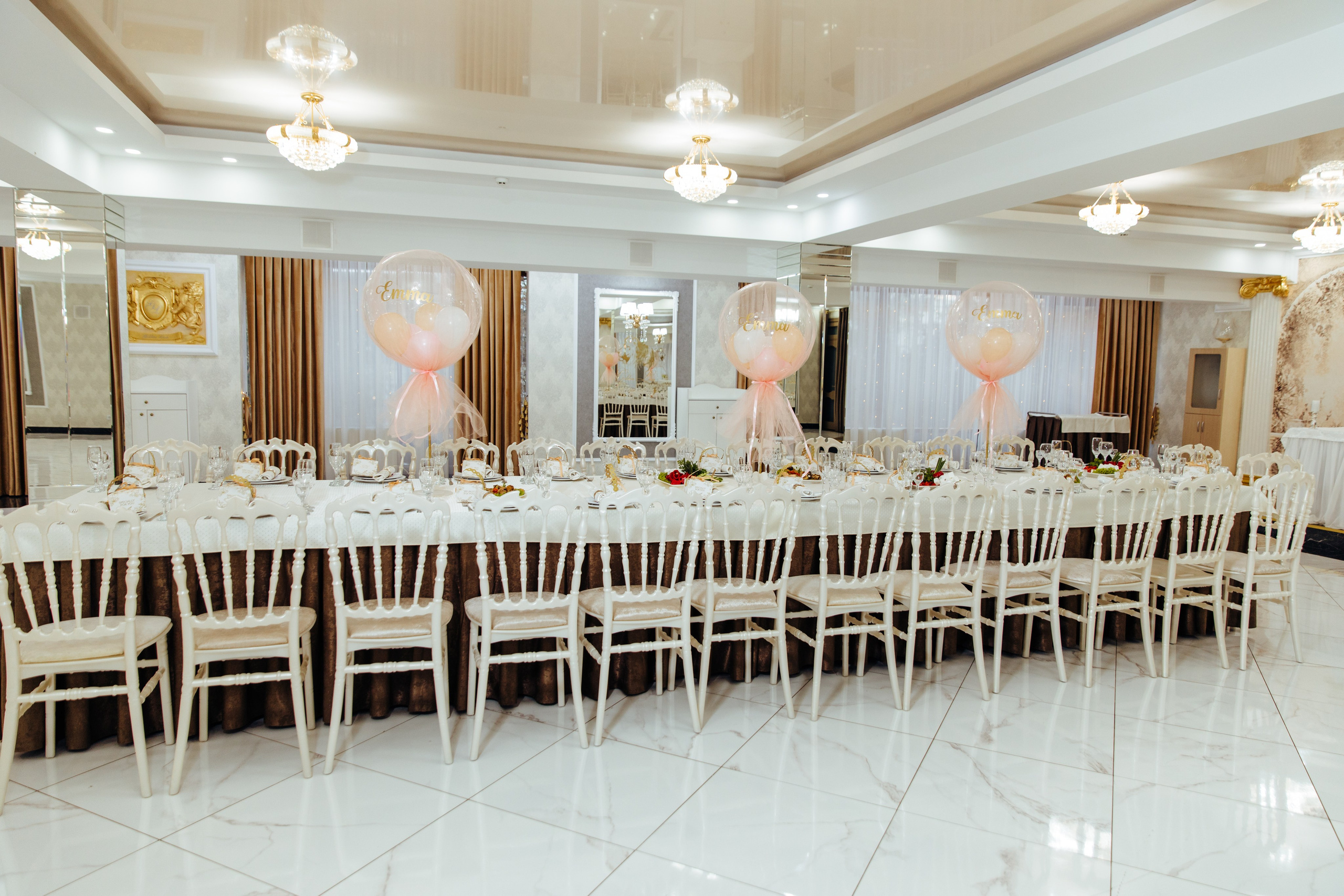 Emma. Fotograf de nuntă și evenimente private!