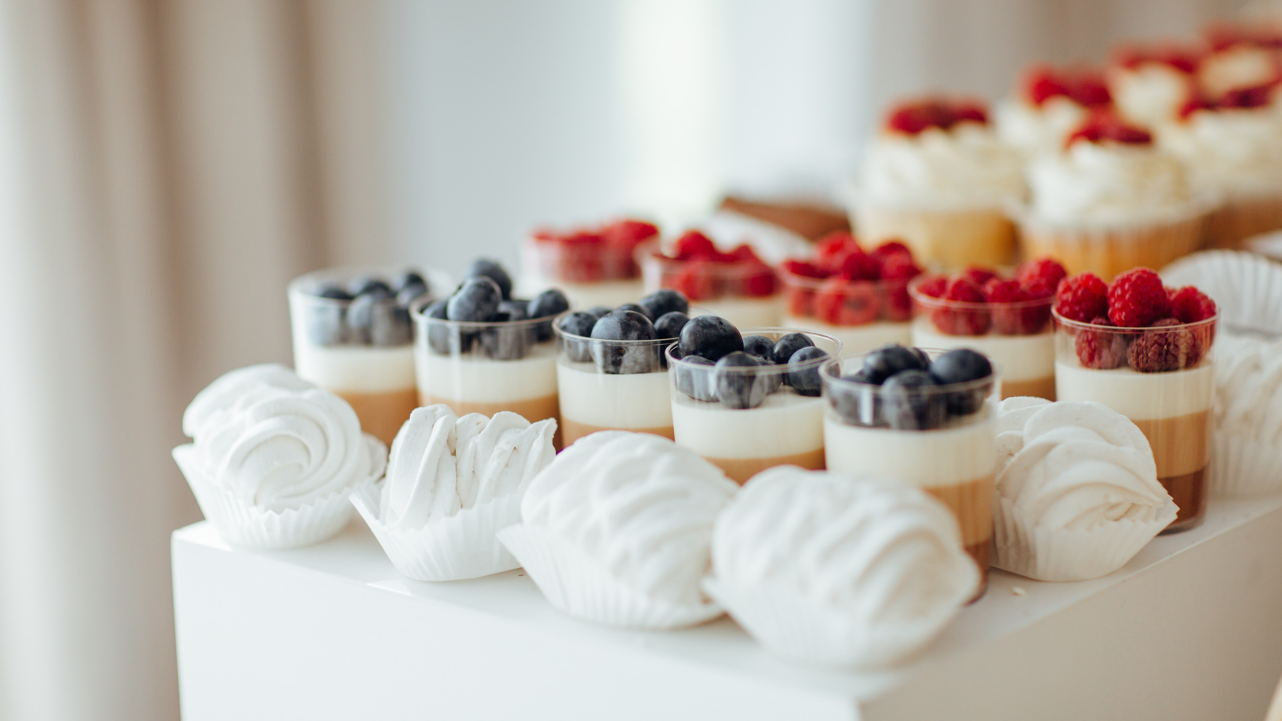 Antonia. Fotograf de nuntă și evenimente private!