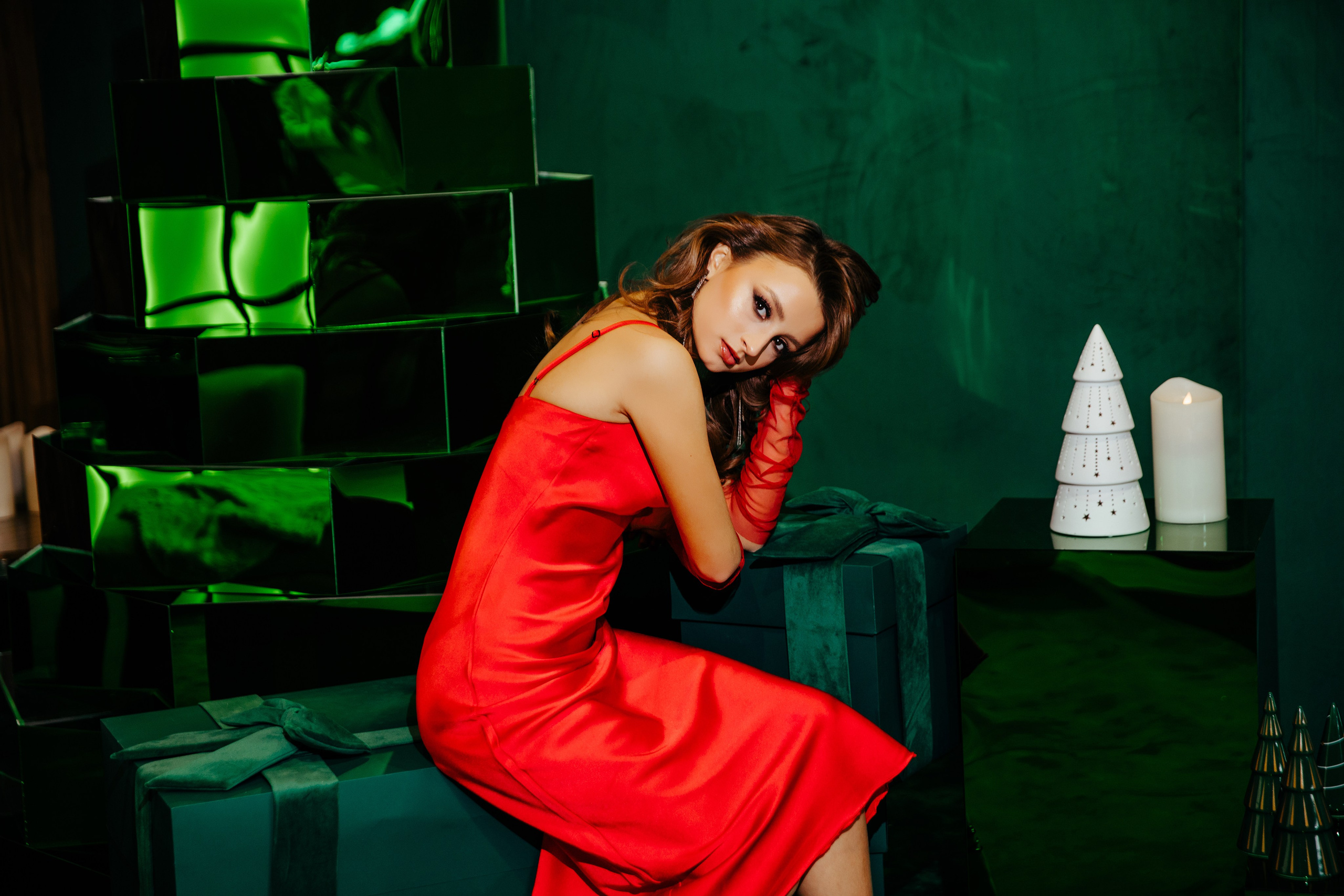 Magia sarbātorilor. Fotograf de nuntă și evenimente private!