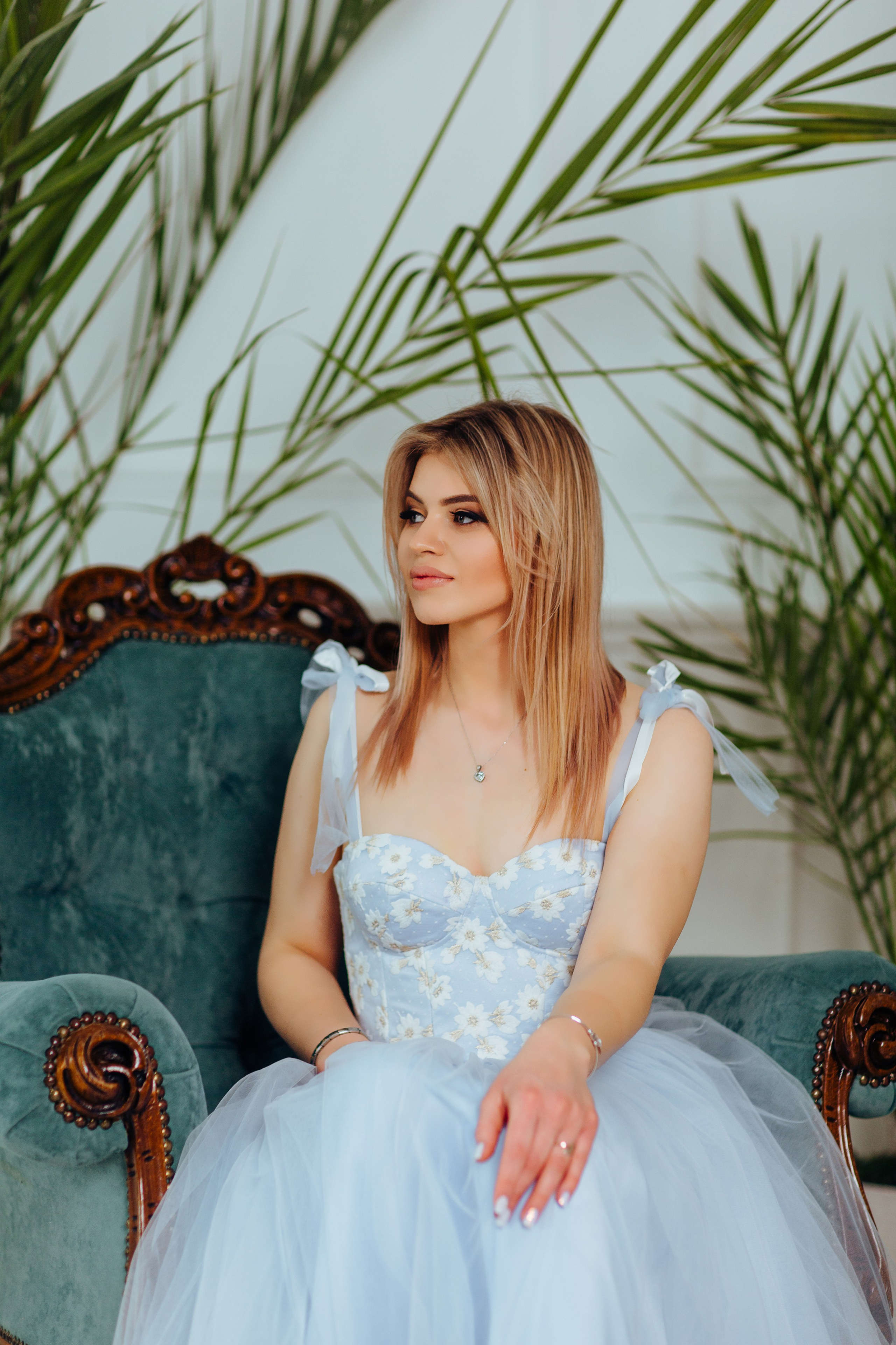 Magia sarbātorilor. Fotograf de nuntă și evenimente private!