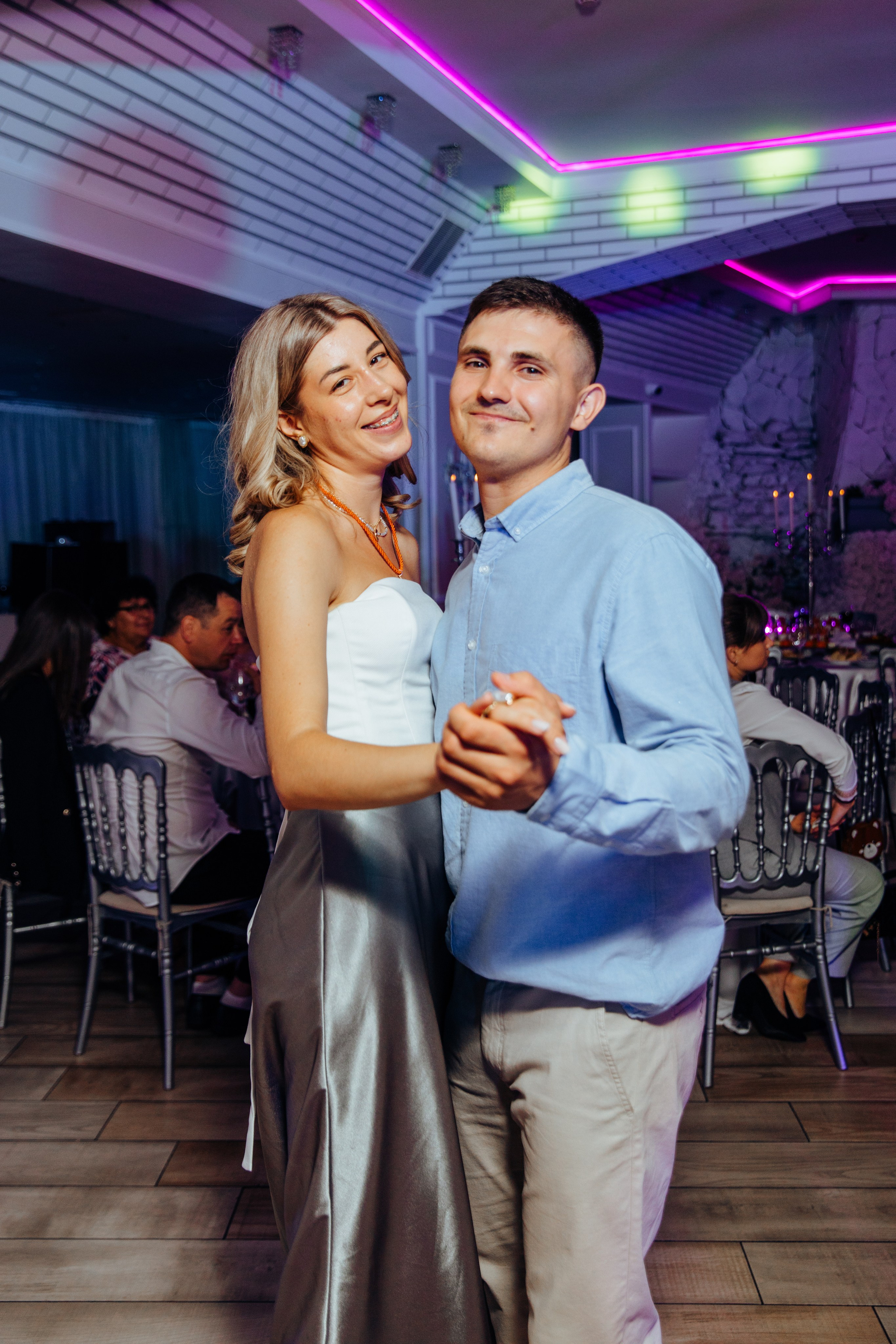 Antonia. Fotograf de nuntă și evenimente private!