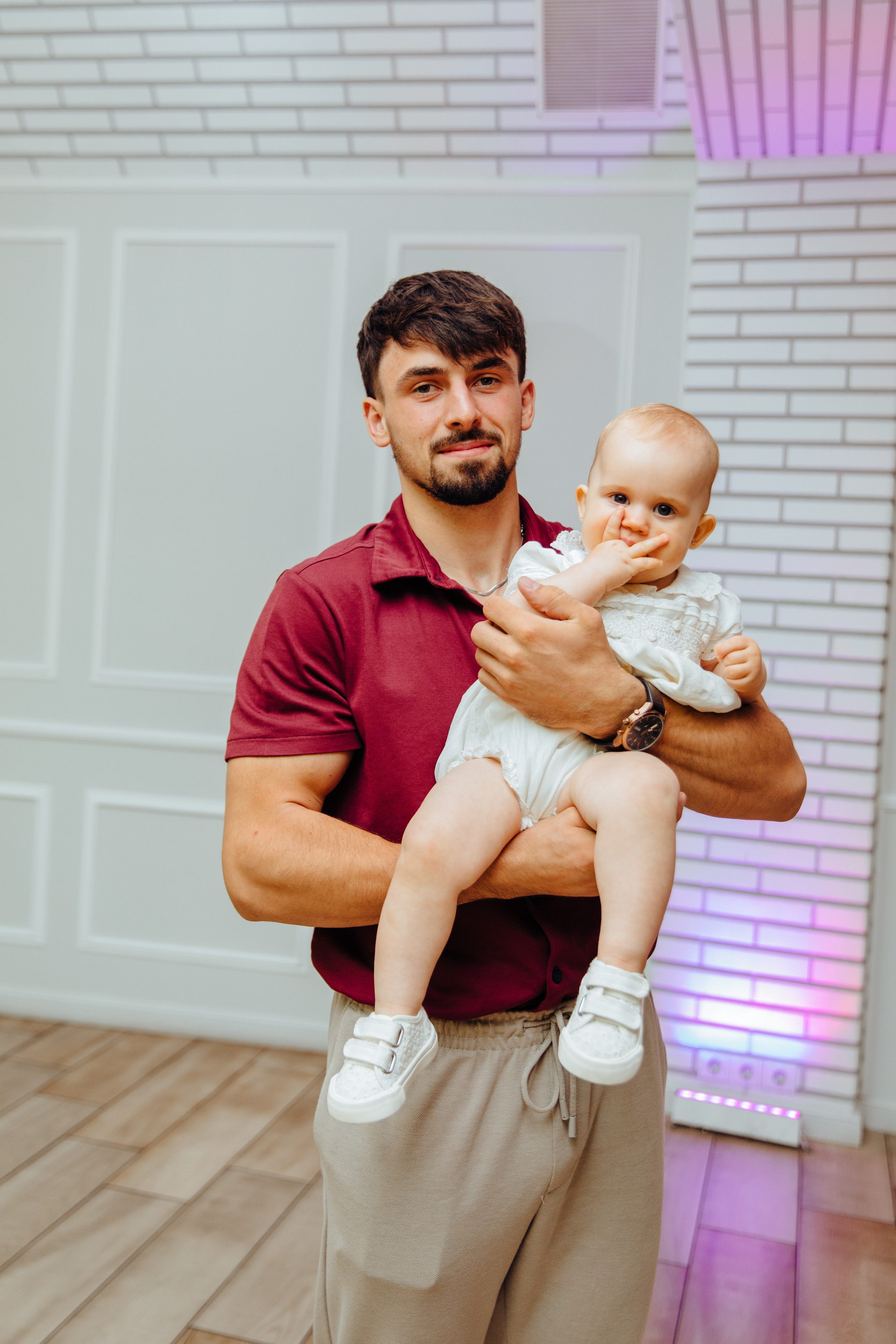 Antonia. Fotograf de nuntă și evenimente private!