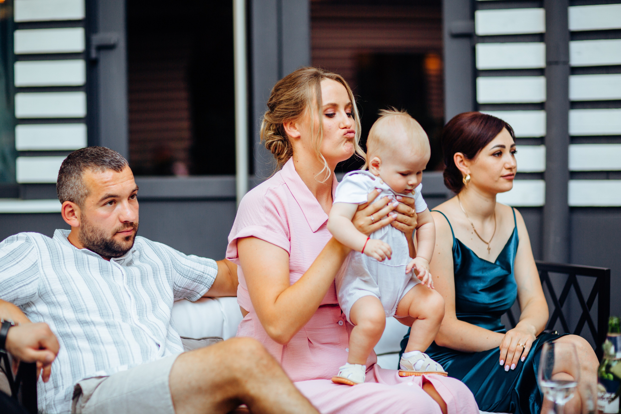 Antonia. Fotograf de nuntă și evenimente private!
