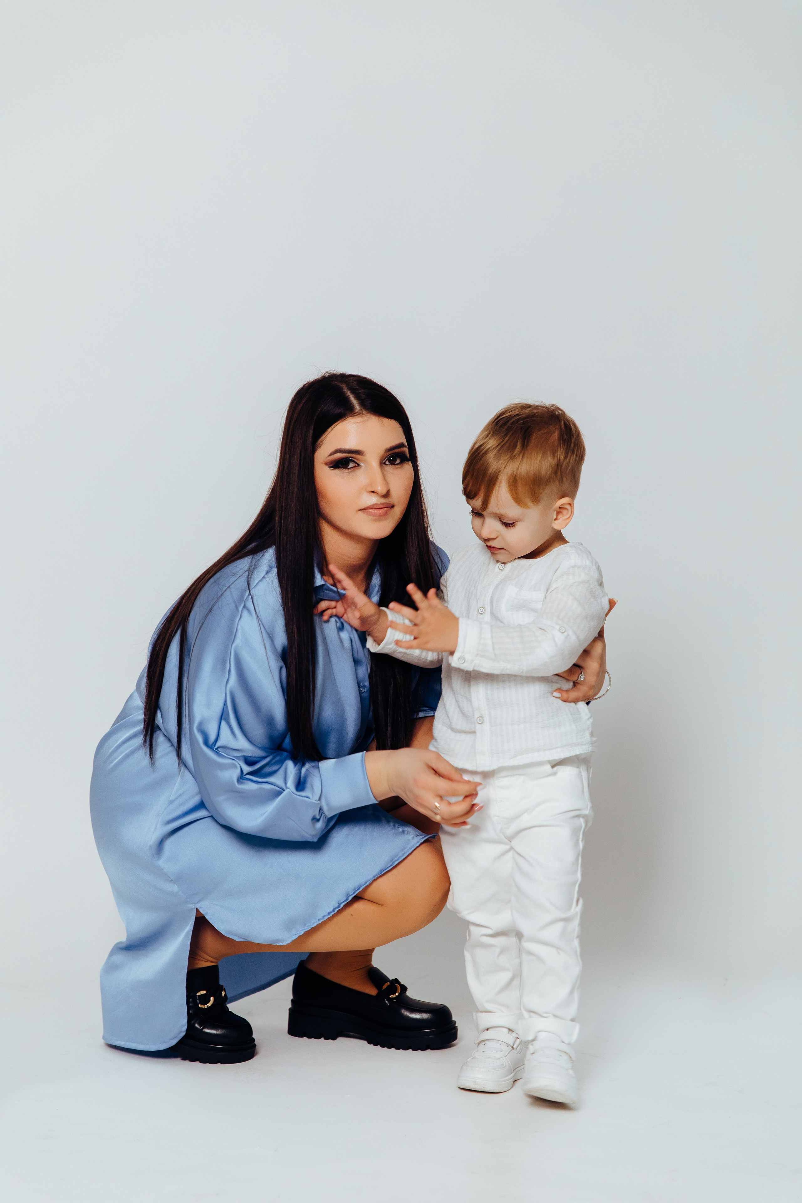 Magia sarbātorilor. Fotograf de nuntă și evenimente private!