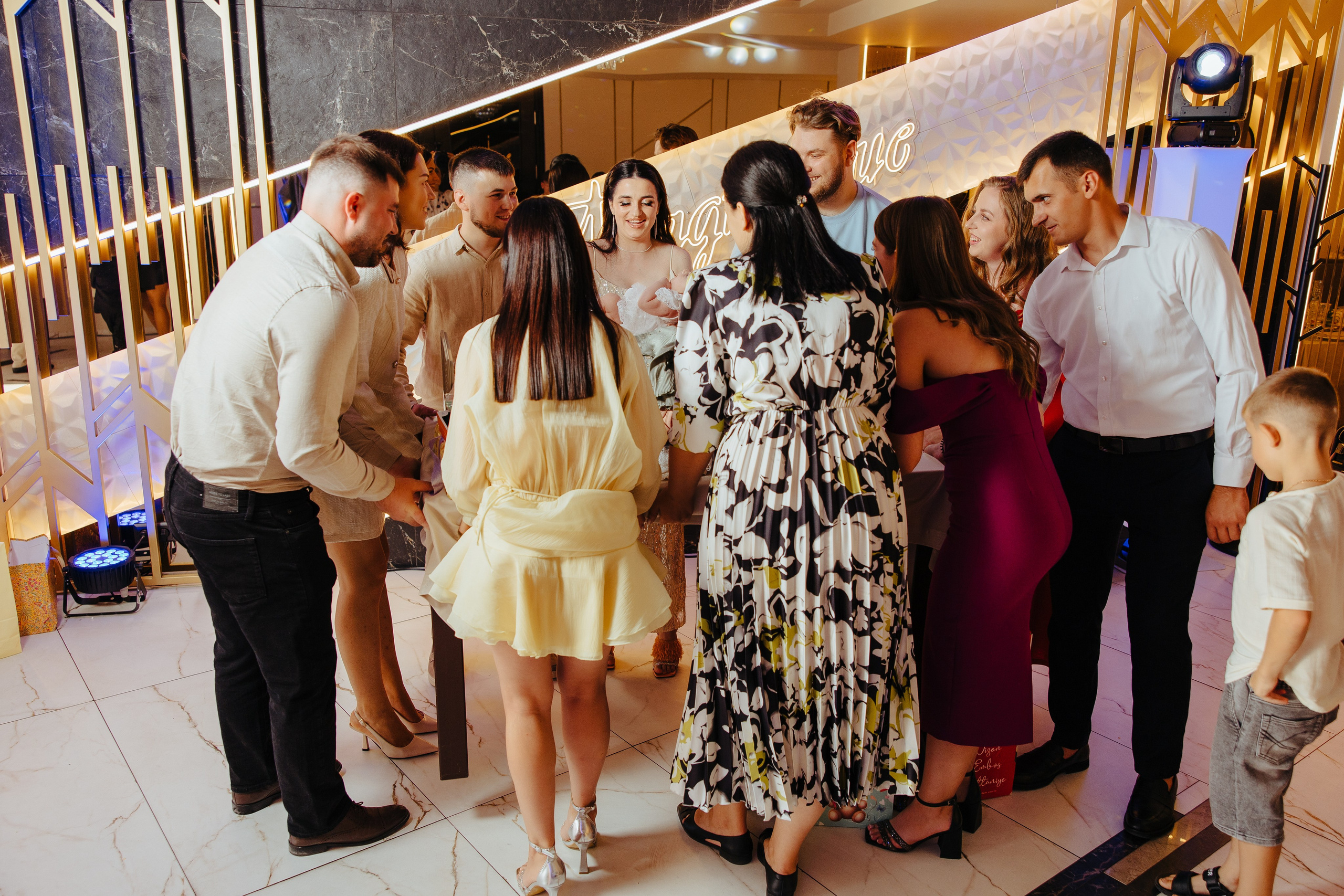 Delia. Fotograf de nuntă și evenimente private!