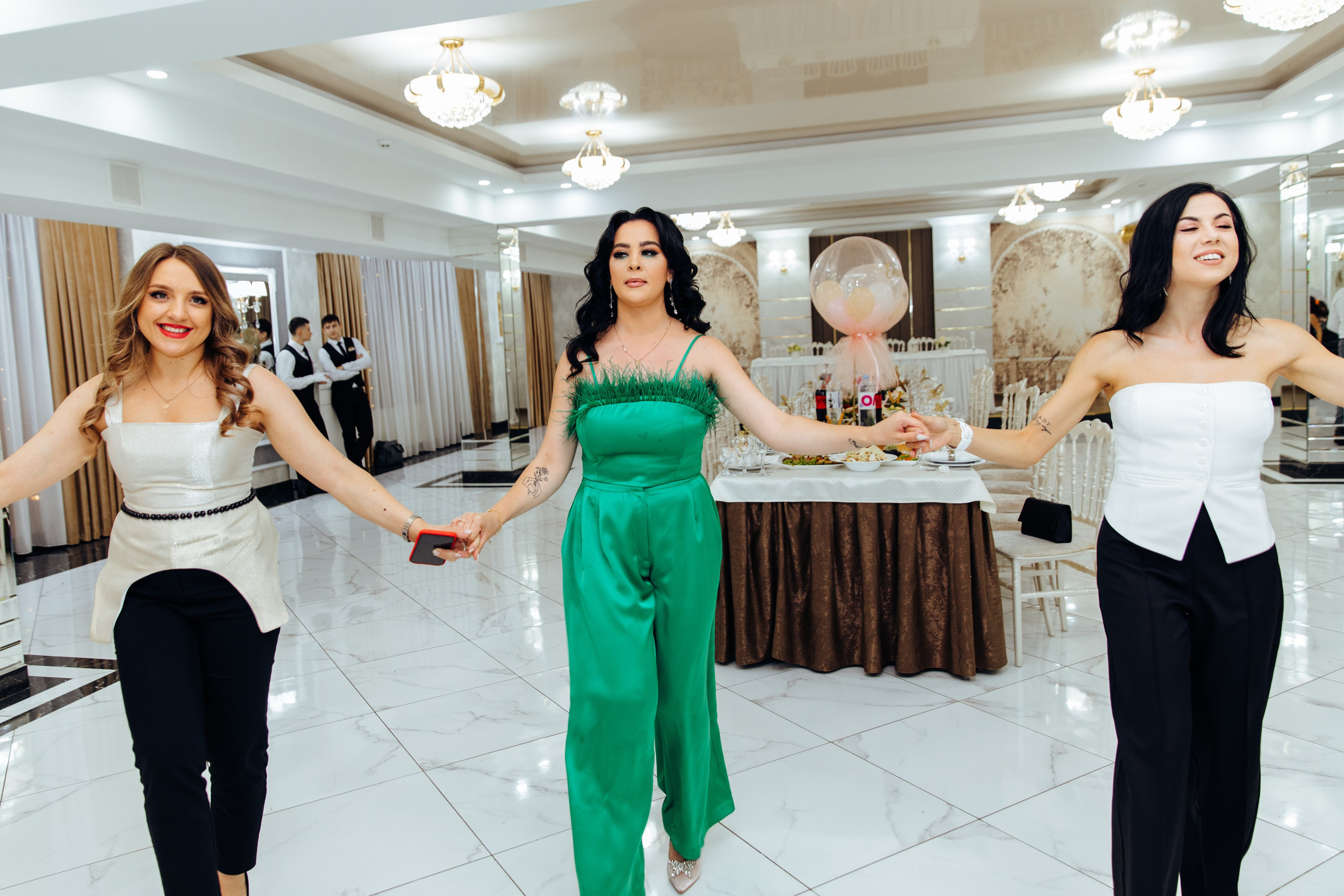 Emma. Fotograf de nuntă și evenimente private!