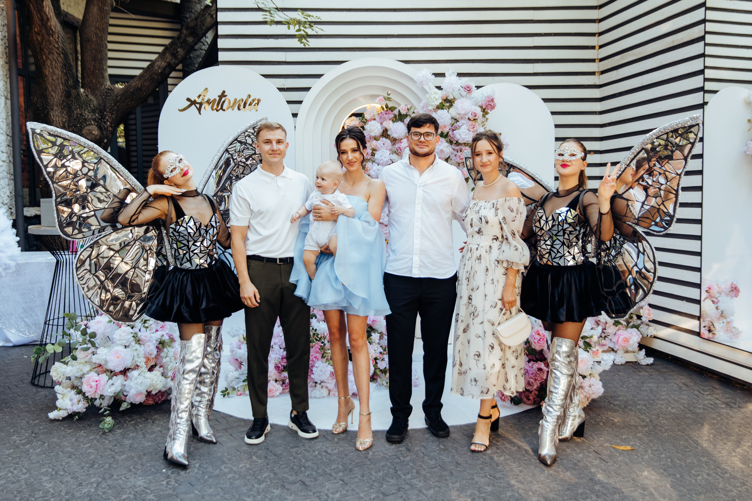 Antonia. Fotograf de nuntă și evenimente private!