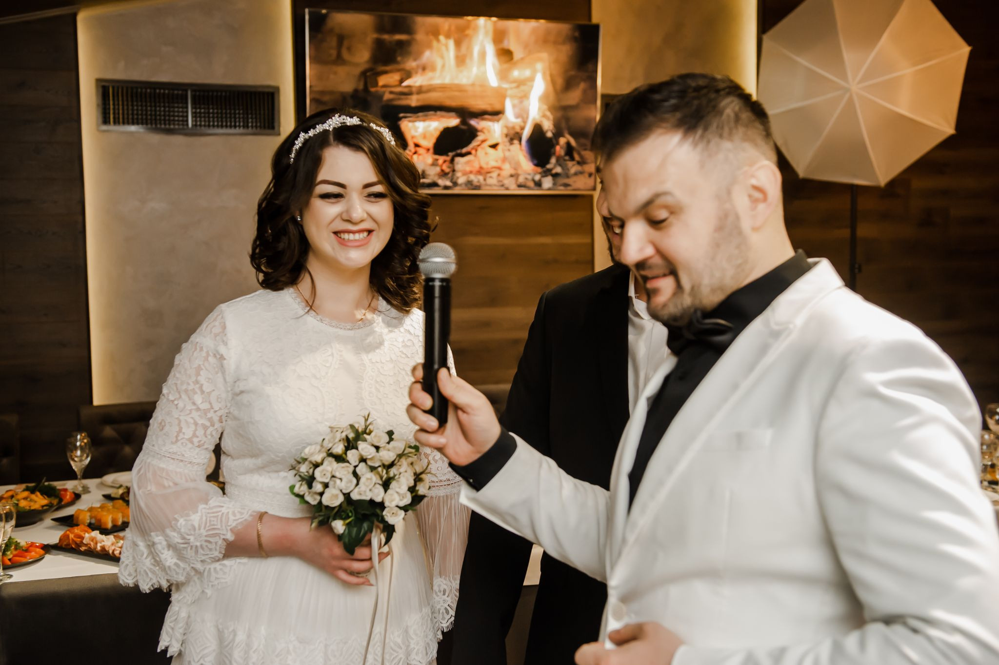 поющий ведущий кишинев