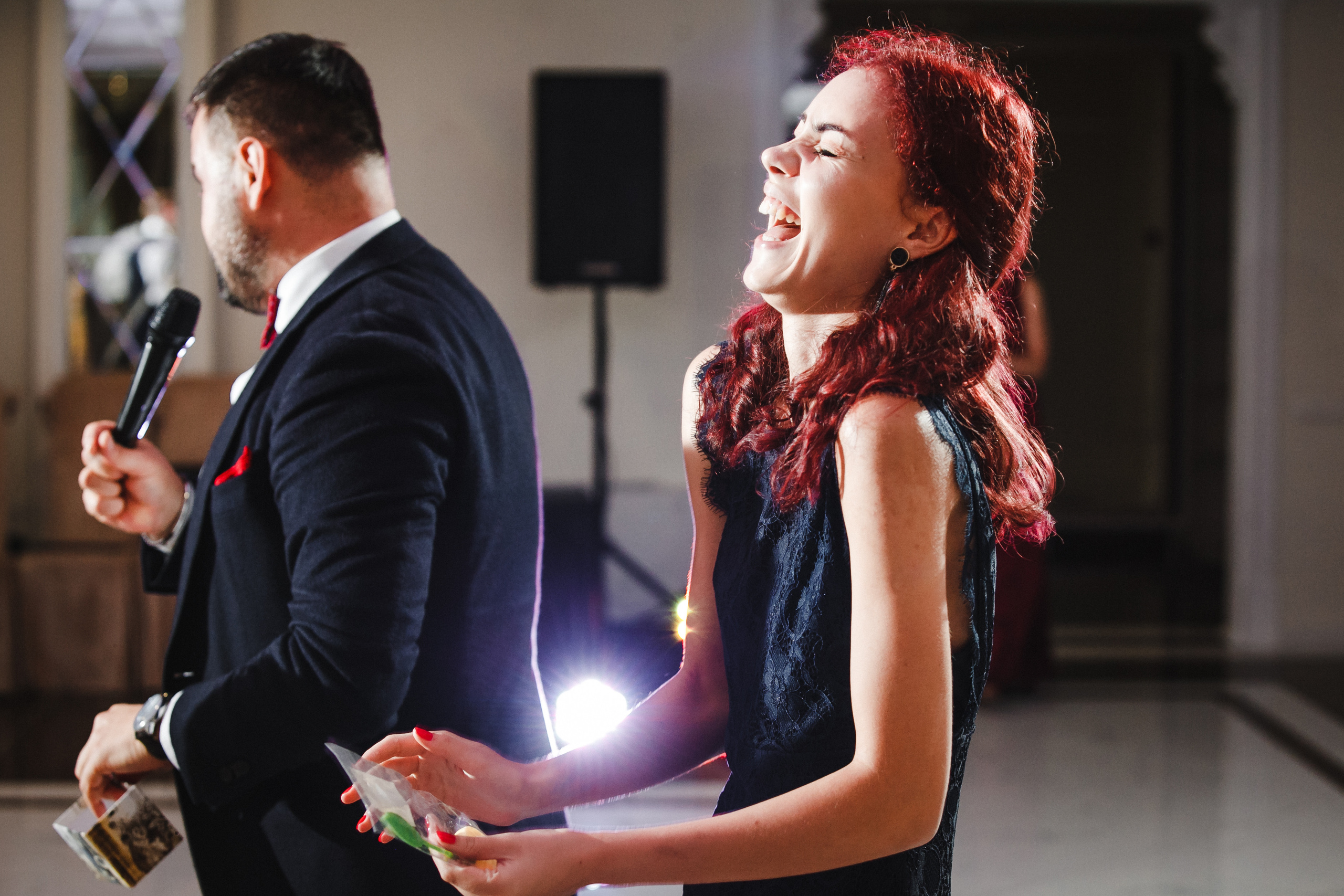 Servicii de Moderator,Dj,Lumini,Fum greu,Foto și video,Iepurasii de aur,Show programe la Chișinău și în afară țării.                                                                                          Услуги Ведущего,Диджея,Свет,Тяжелый дым,Фото и видео,Зеркальные кролики,Шоу программа в Кишиневе и по всему миру.    Viber,Whatsapp,Telegram:+37379886716.                                     