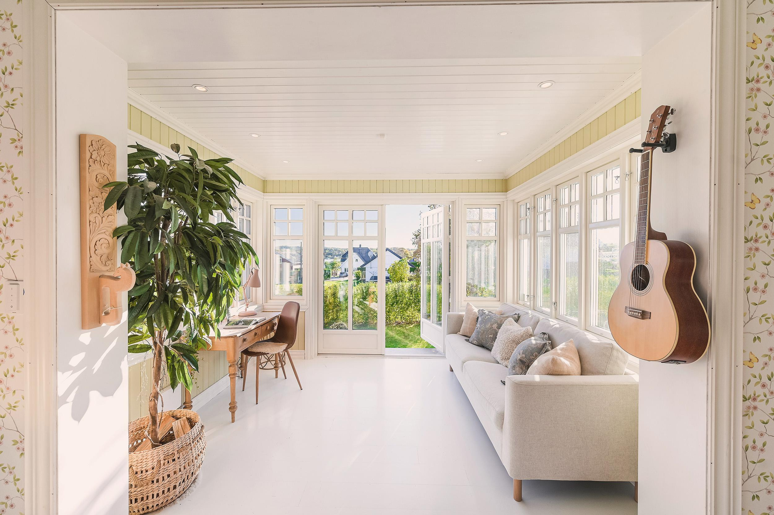 -7-. Family and wedding photographer in Norway Bublik Polina