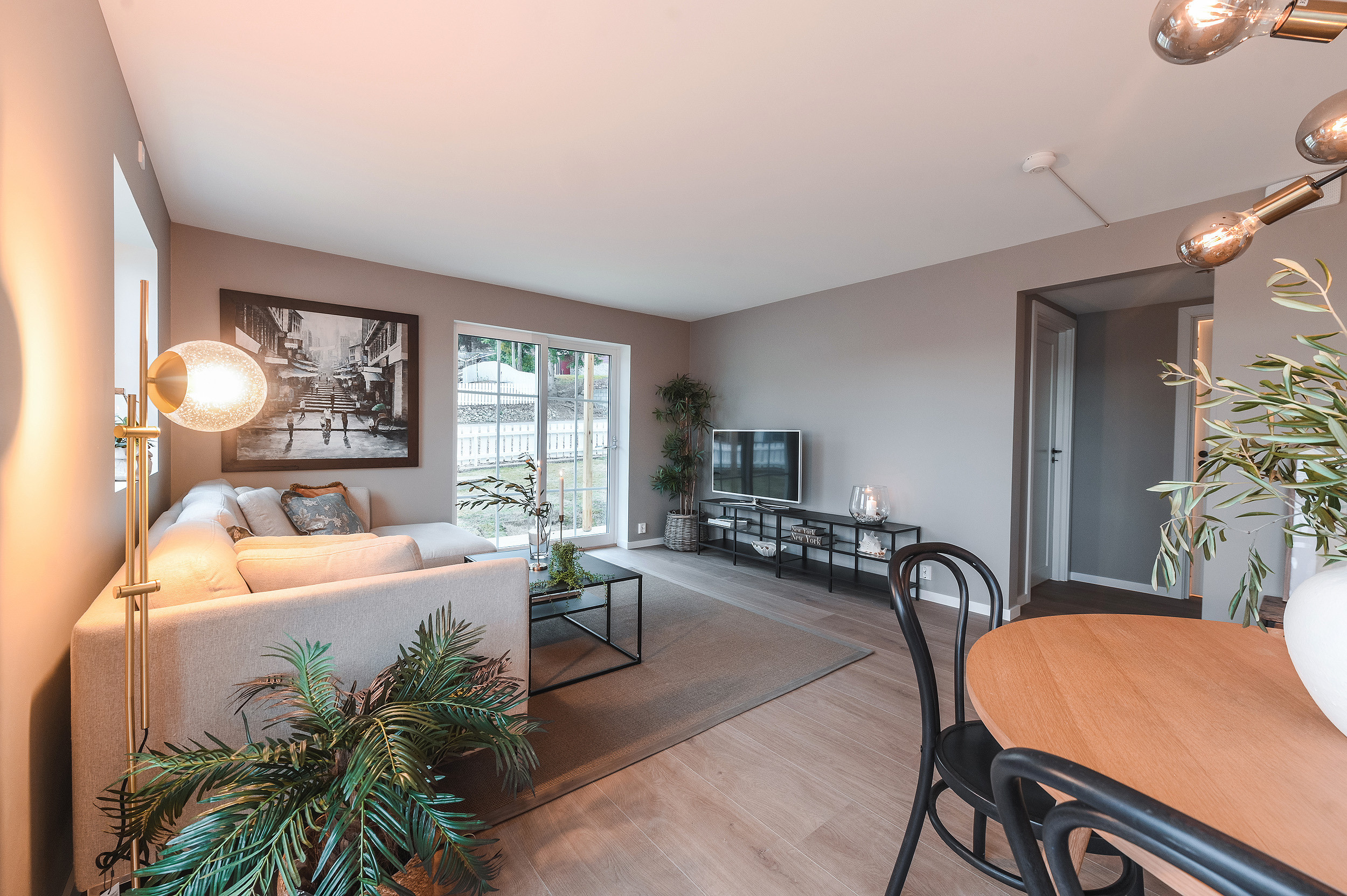 -6-. Family and wedding photographer in Norway Bublik Polina