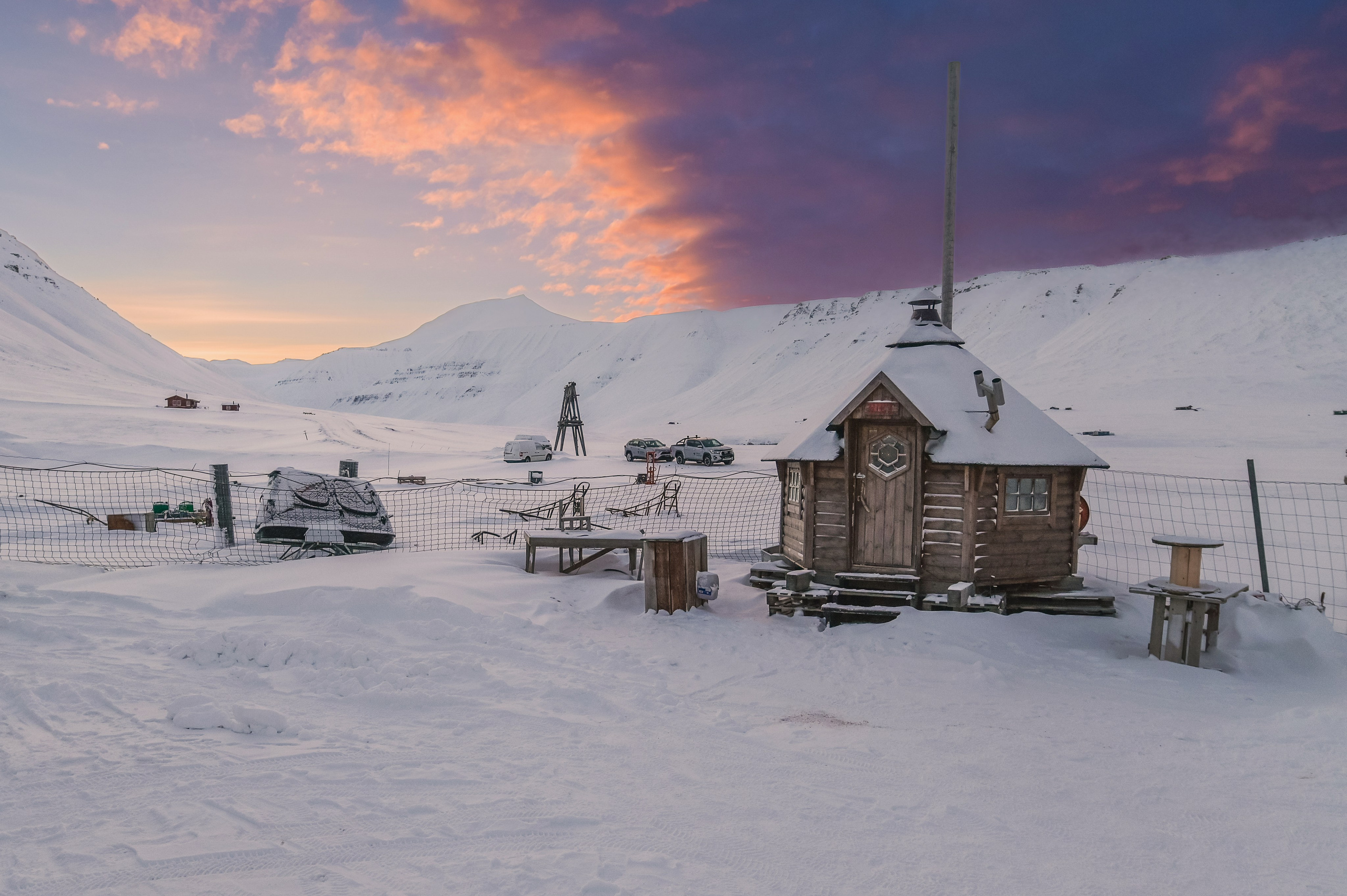 Svalbard february 2024. Family and wedding photographer in Norway Bublik Polina