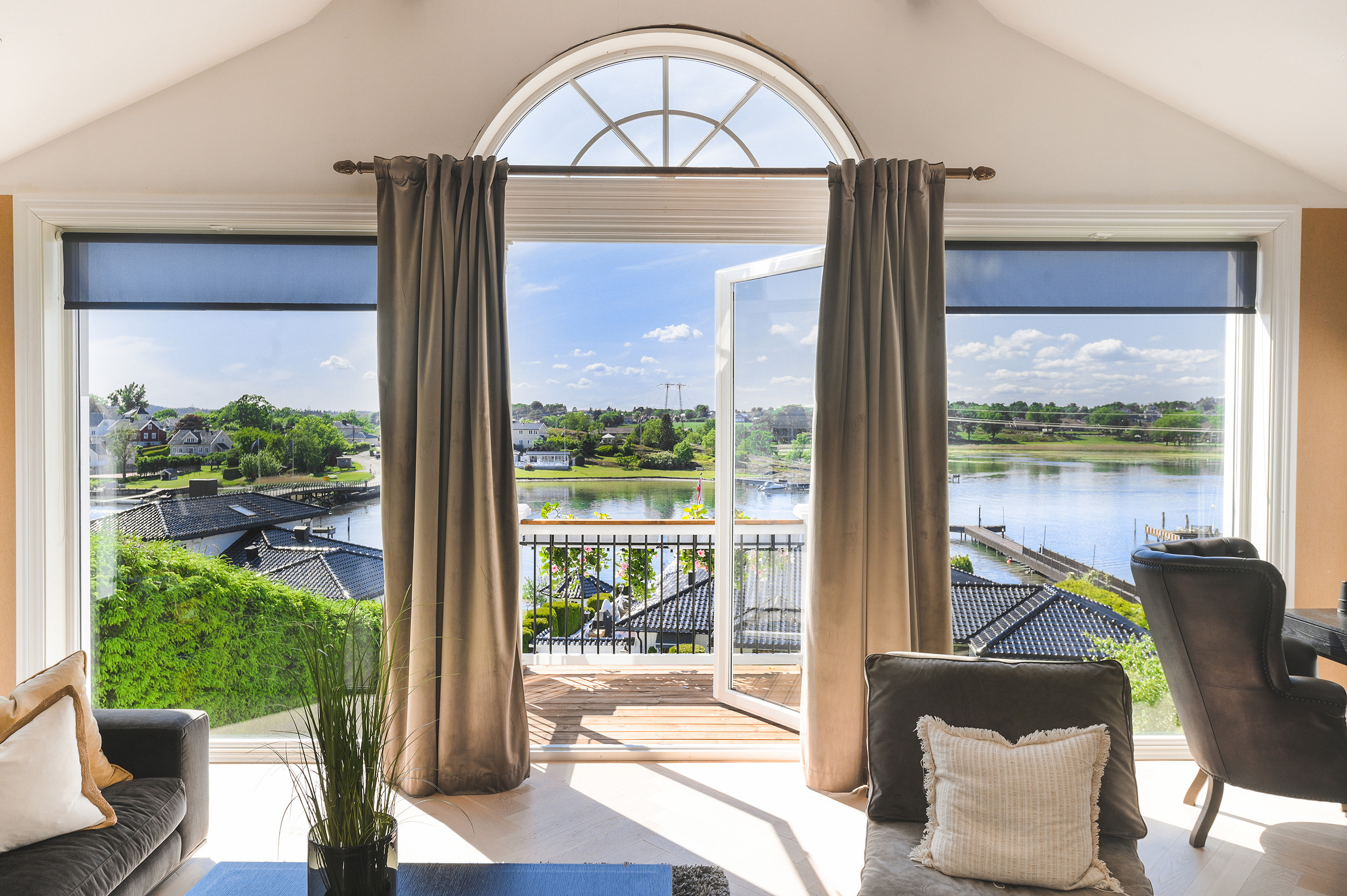 -1-. Family and wedding photographer in Norway Bublik Polina