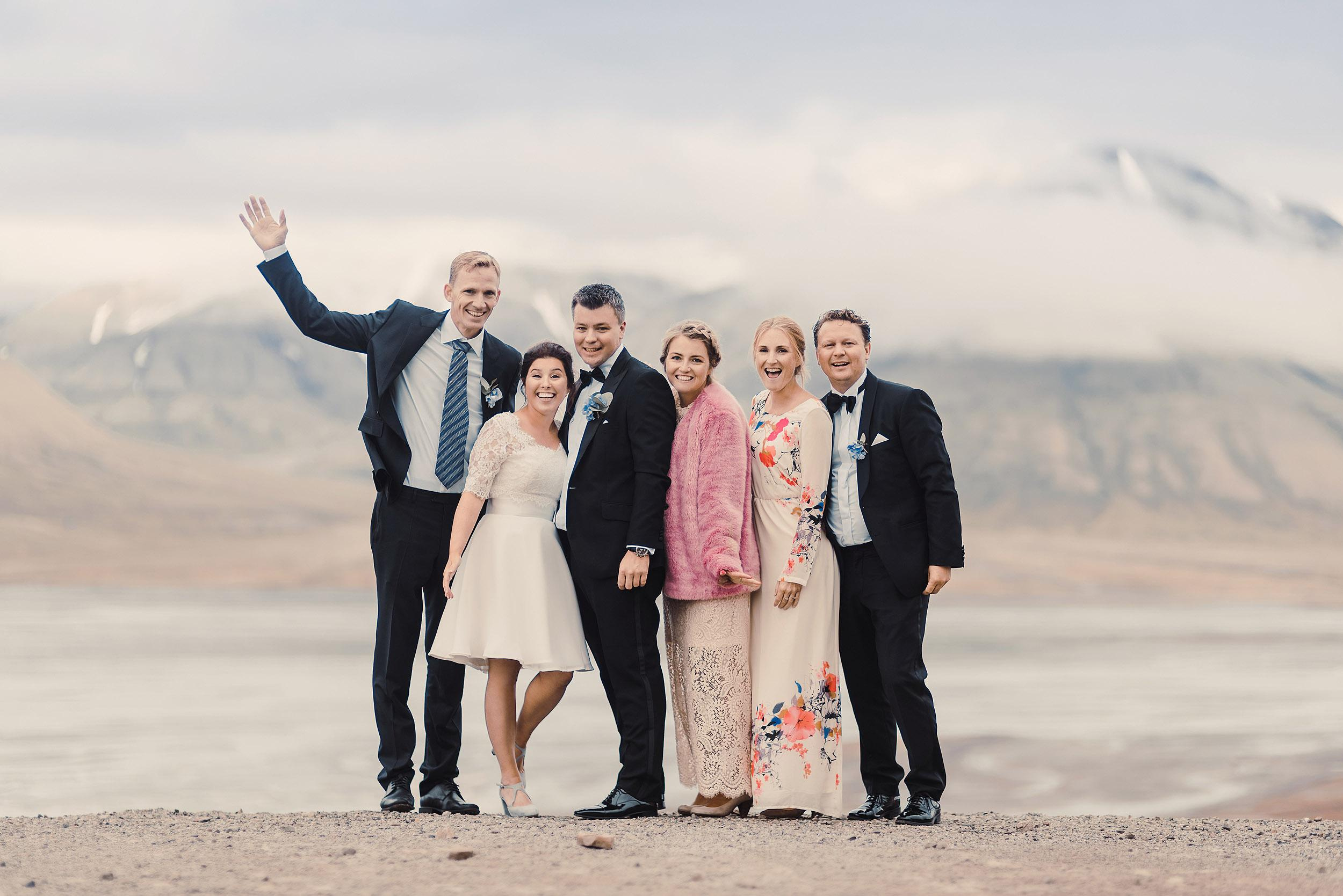 Ida and Tommy. Svalbard. Family and wedding photographer in Norway Bublik Polina